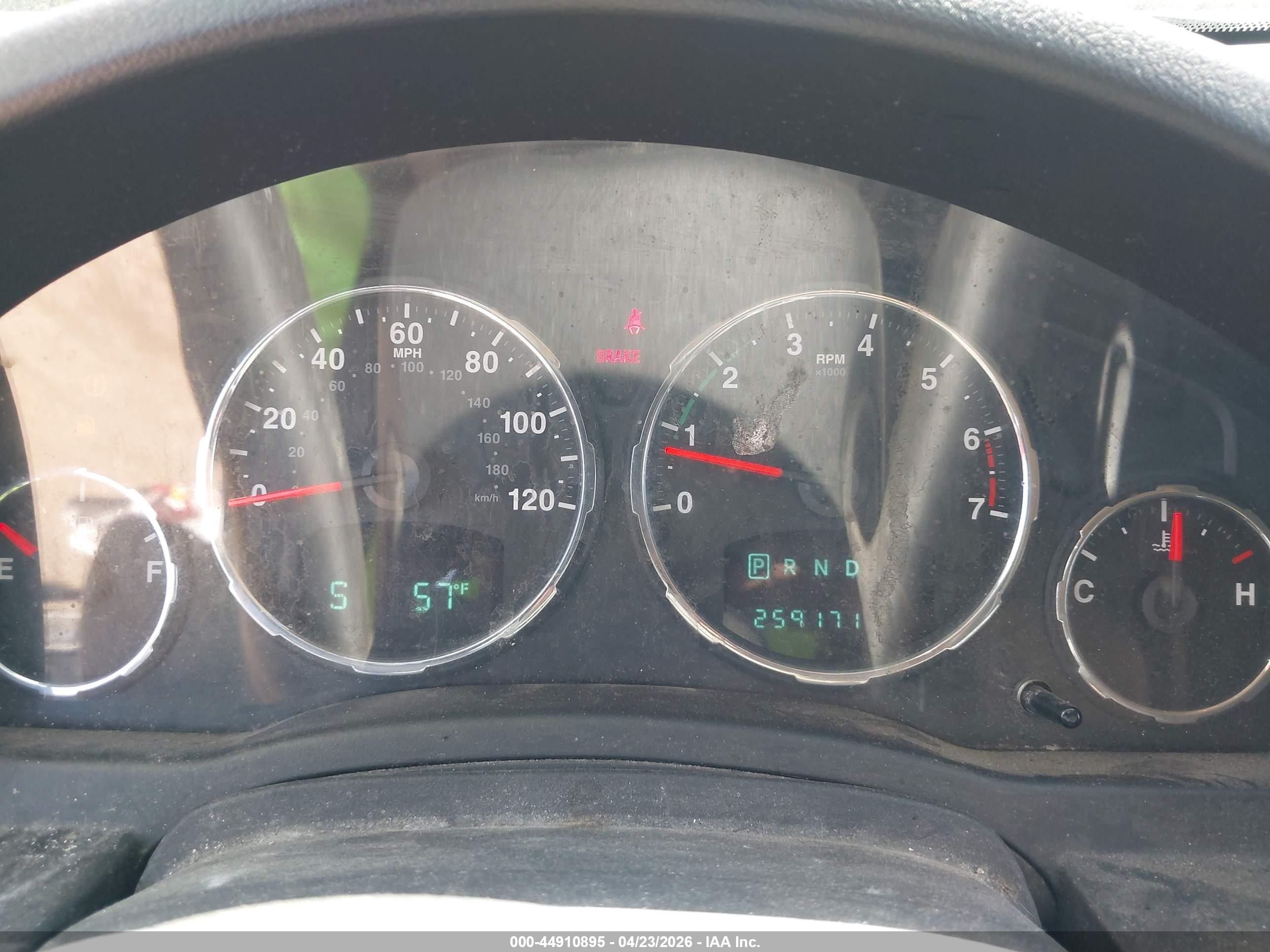 2012 Jeep Liberty Sport White vin: 1C4PJLAK9CW127506