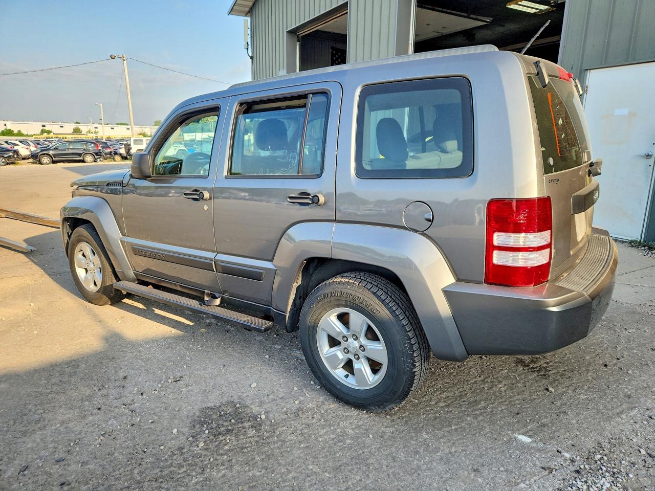 2012 Jeep Liberty Sport Gray vin: 1C4PJLAK9CW148758