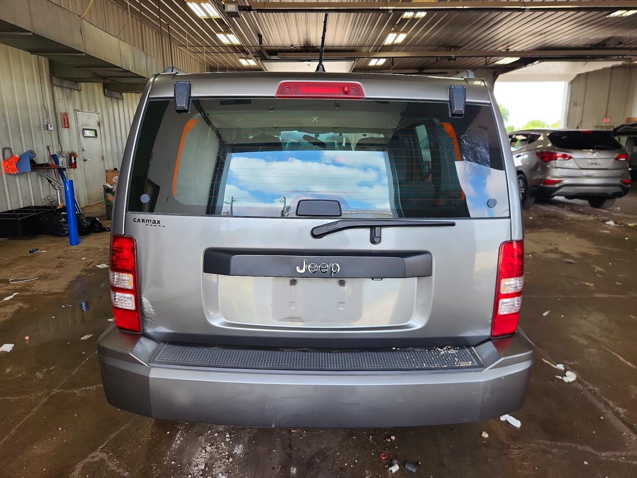 2012 Jeep Liberty Sport Gray vin: 1C4PJLAK9CW148758