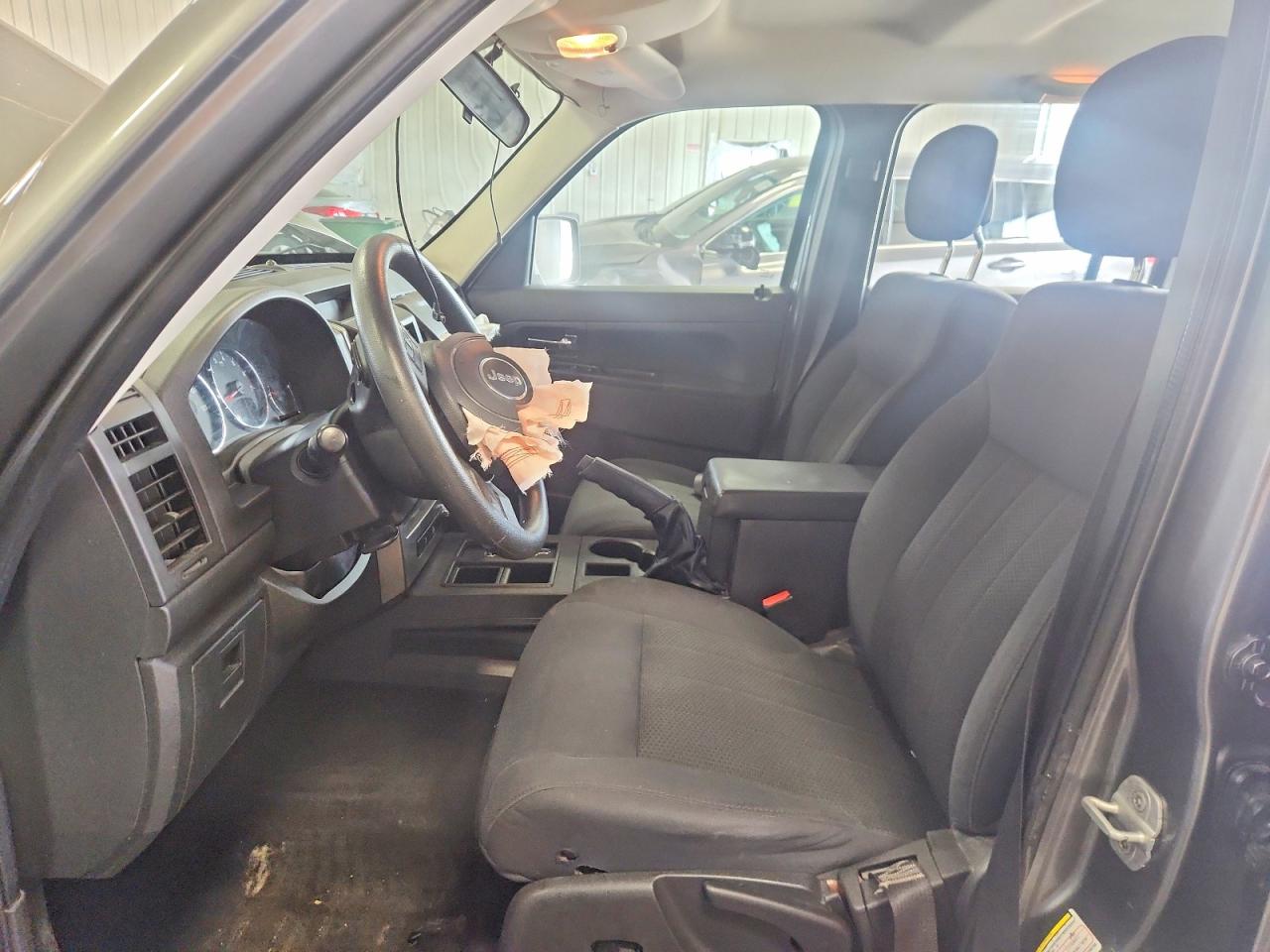 2012 Jeep Liberty Sport Gray vin: 1C4PJLAK9CW148758