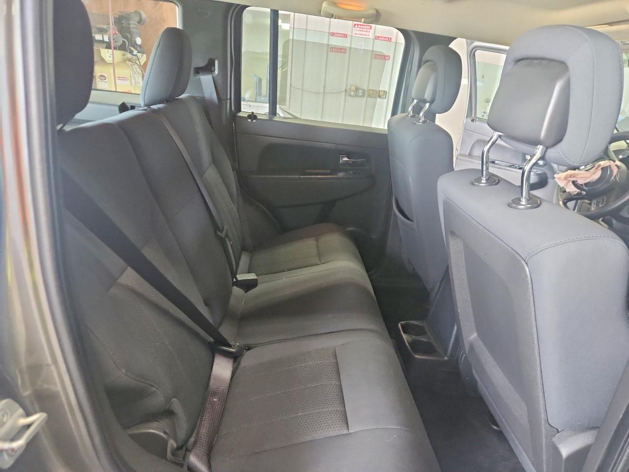 2012 Jeep Liberty Sport Gray vin: 1C4PJLAK9CW148758