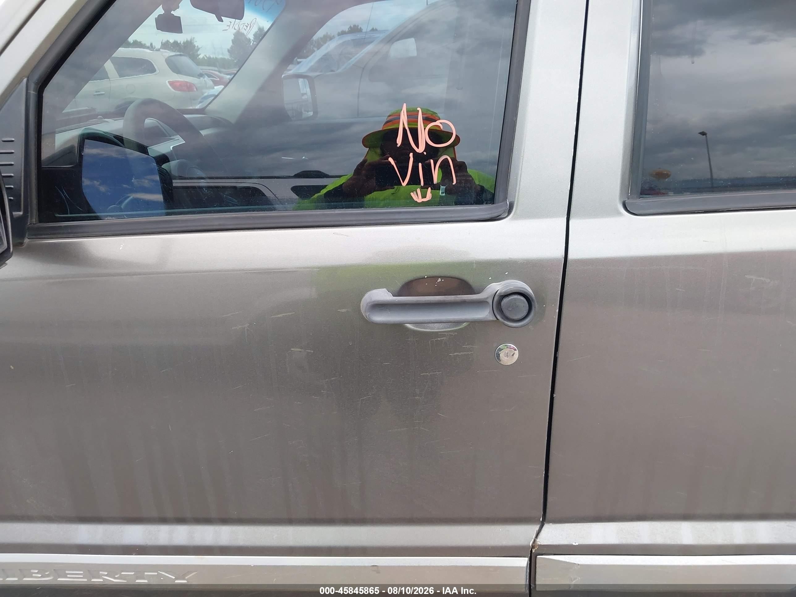 2012 Jeep Liberty Sport Серый vin: 1C4PJLAK9CW165902