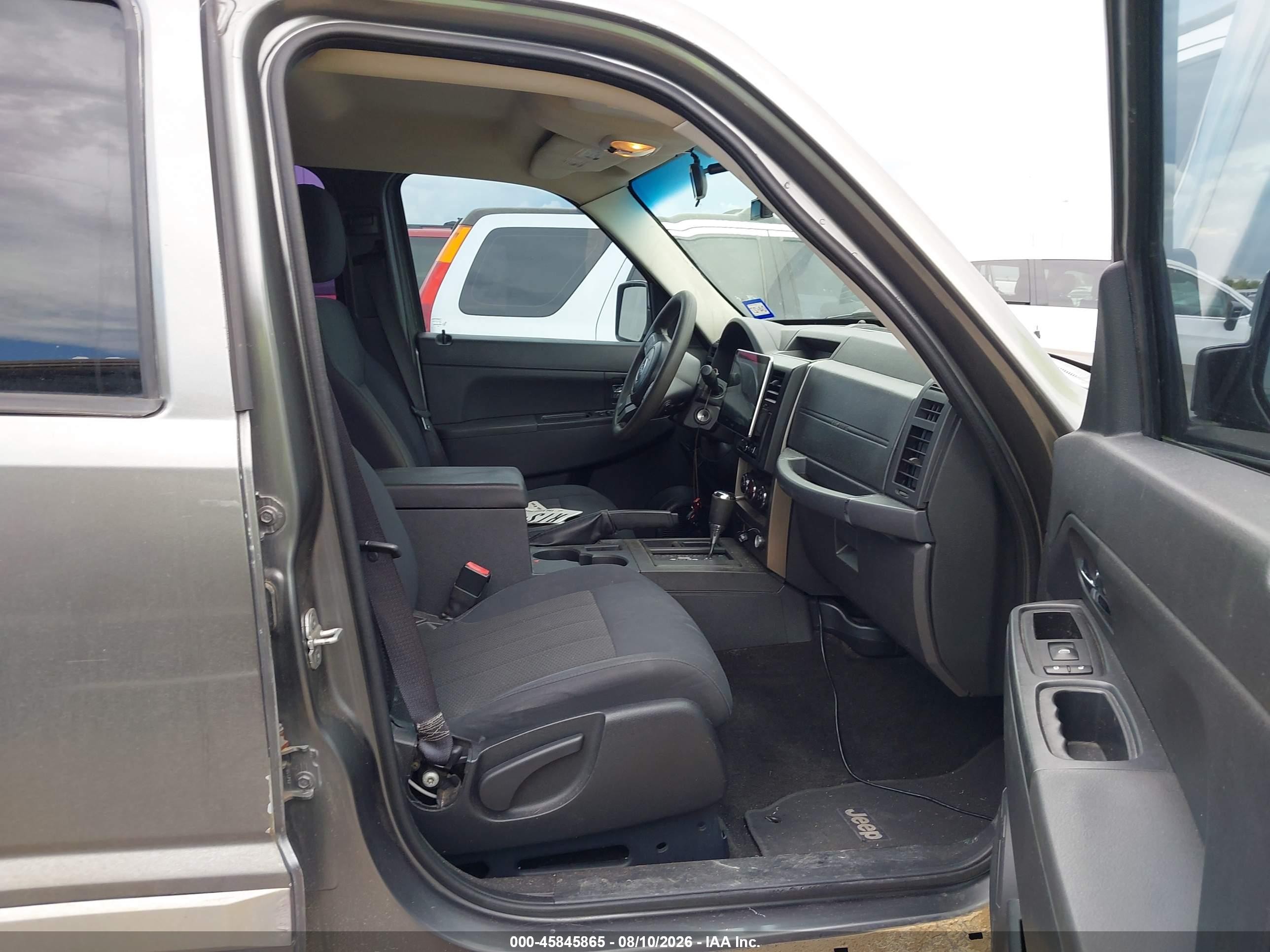 2012 Jeep Liberty Sport Серый vin: 1C4PJLAK9CW165902