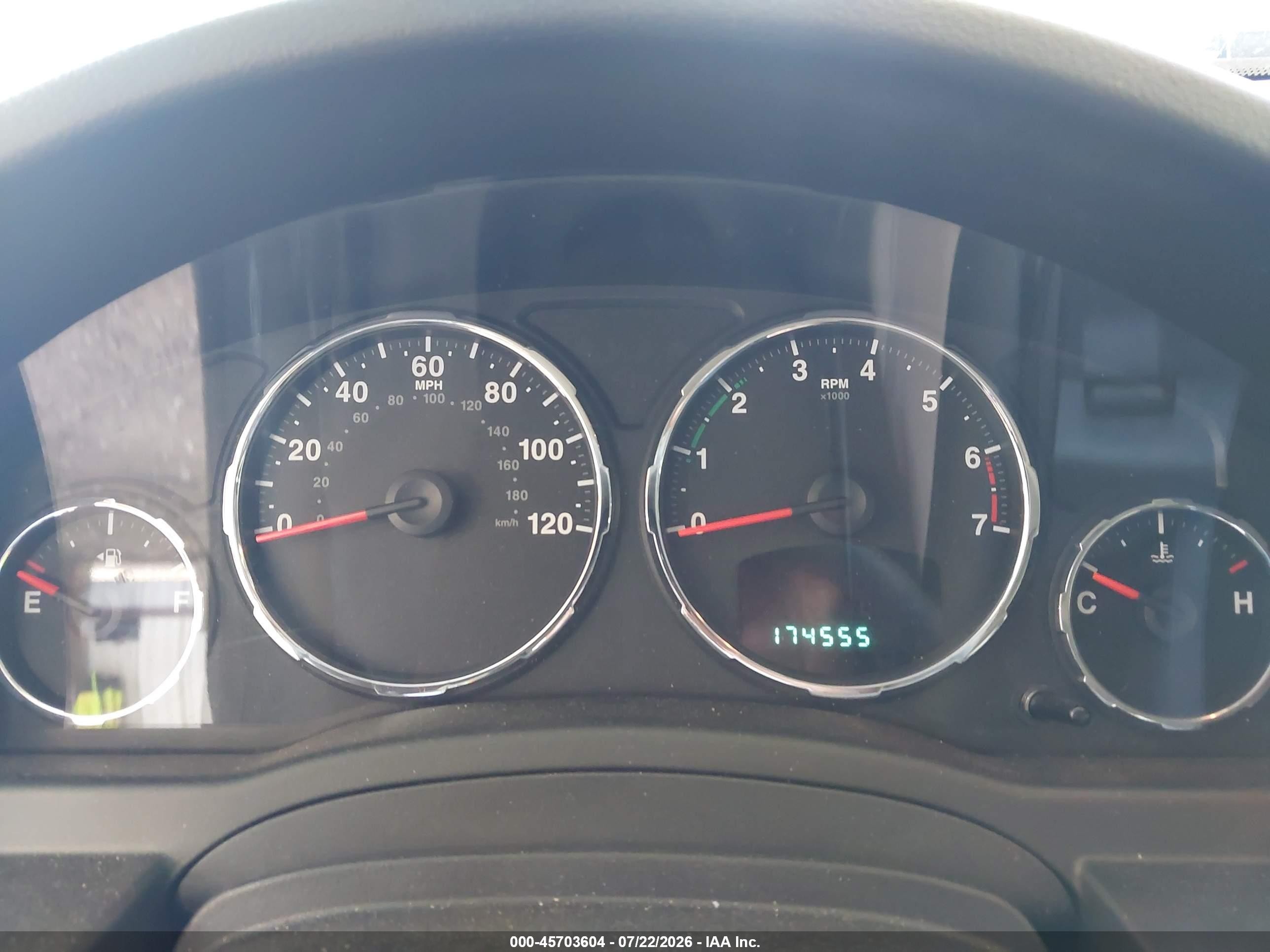 2012 Jeep Liberty Sport Silver vin: 1C4PJLAK9CW169867