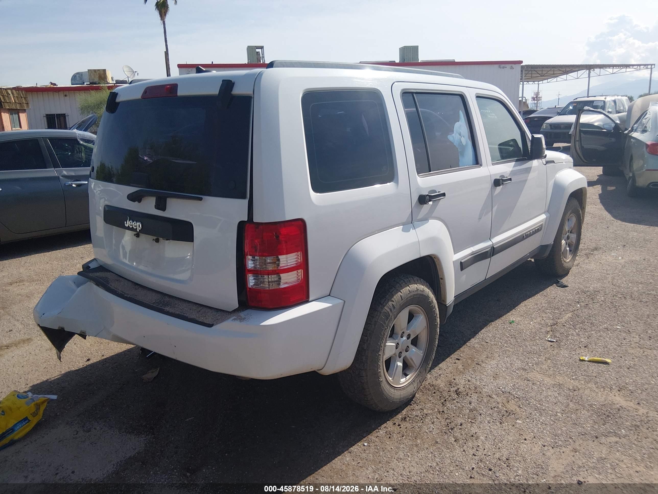 2012 Jeep Liberty Sport Белый vin: 1C4PJLAK9CW213611
