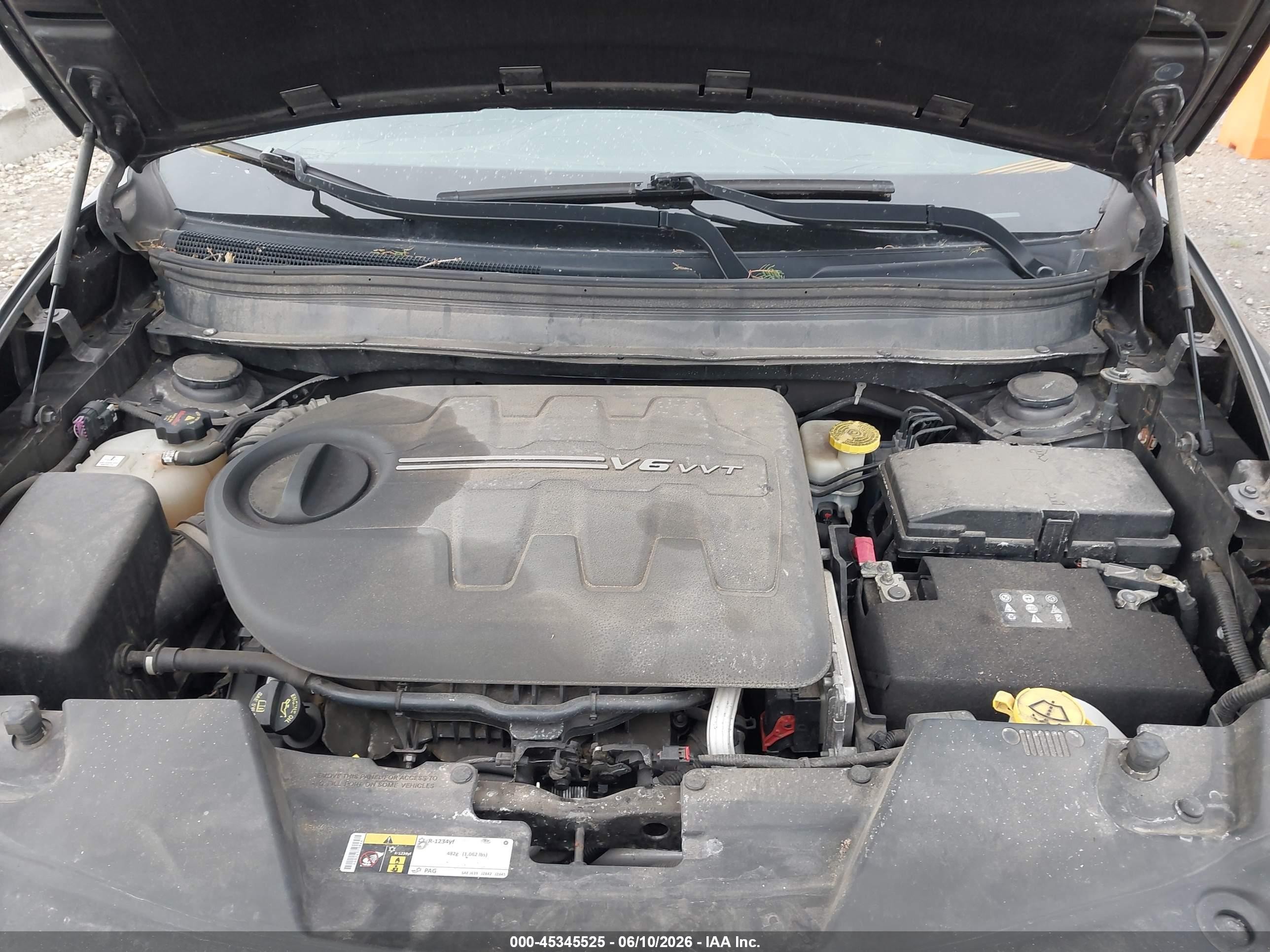 2016 Jeep Cherokee Altitude Gray vin: 1C4PJLAS0GW315336