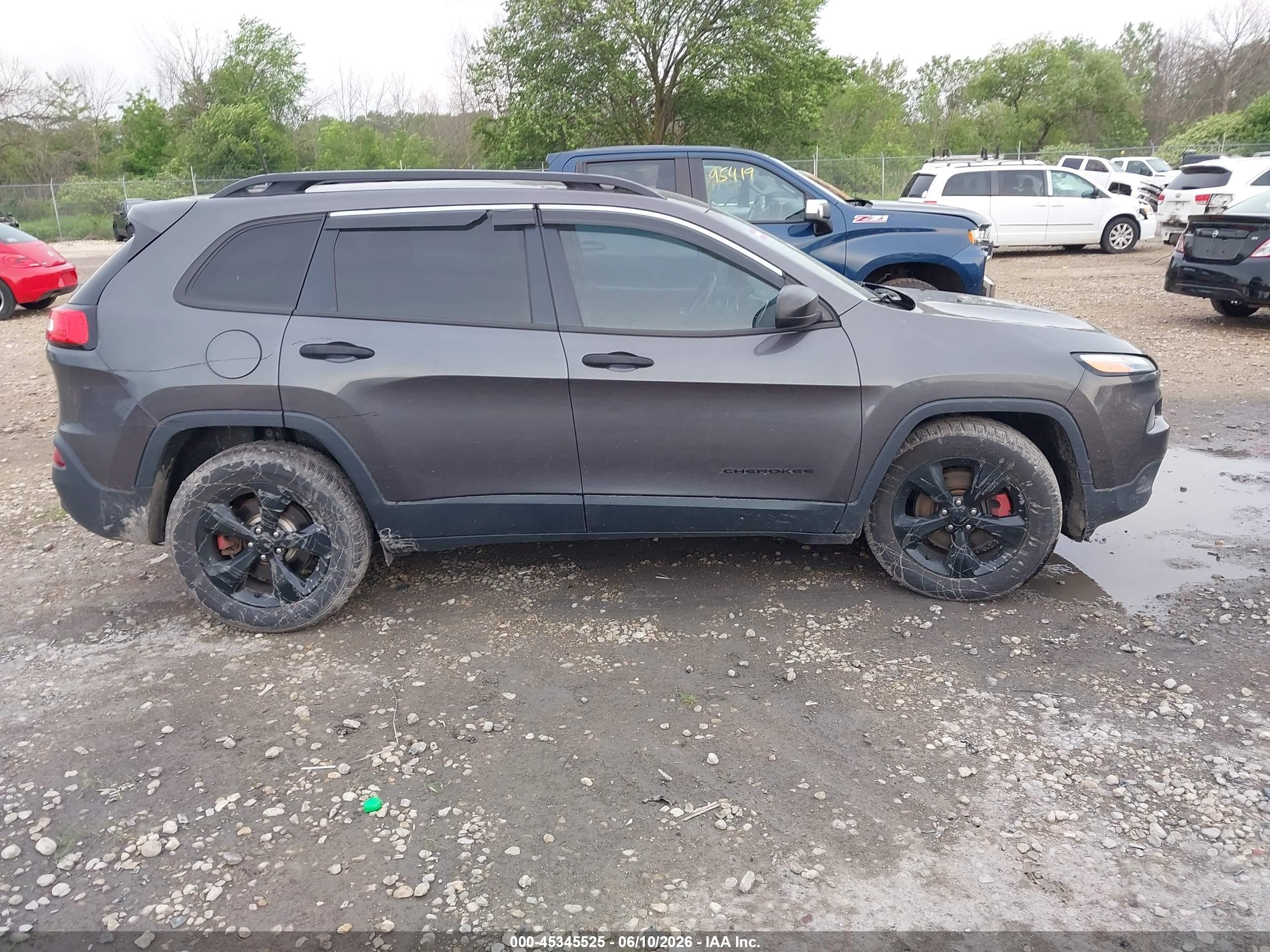 2016 Jeep Cherokee Altitude Gray vin: 1C4PJLAS0GW315336