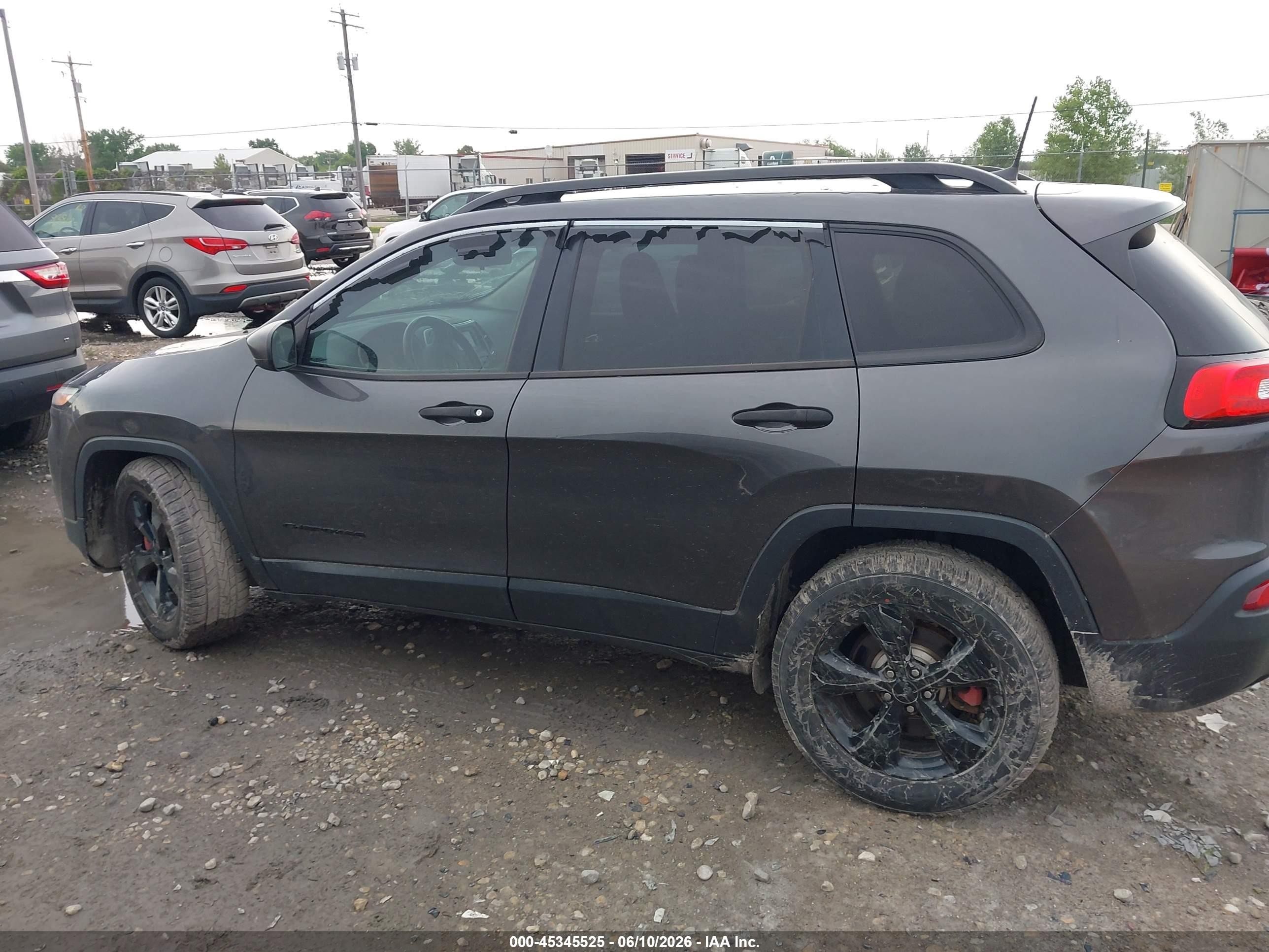 2016 Jeep Cherokee Altitude Gray vin: 1C4PJLAS0GW315336