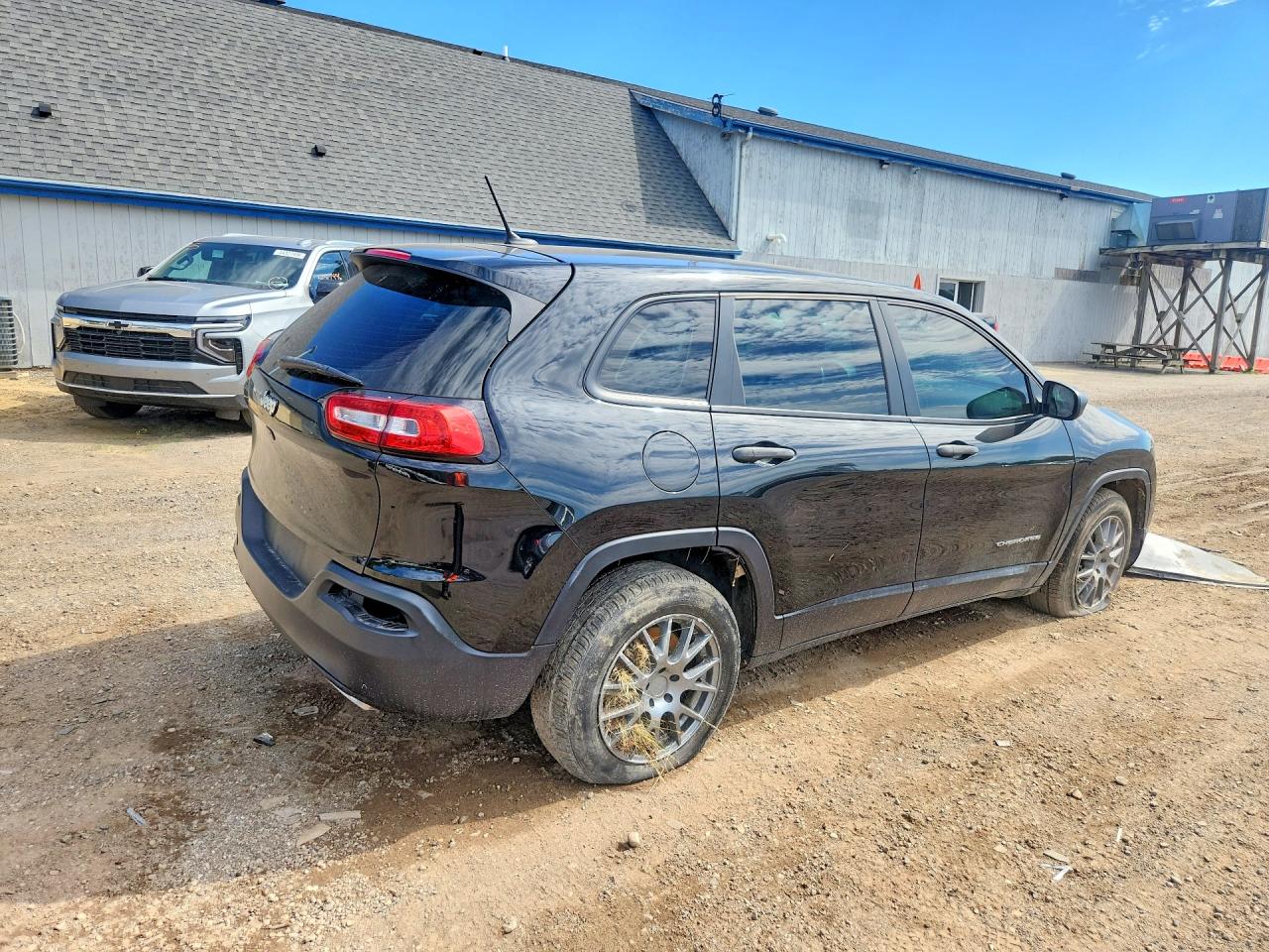 2015 Jeep Cherokee Sport Черный vin: 1C4PJLAS3FW539148