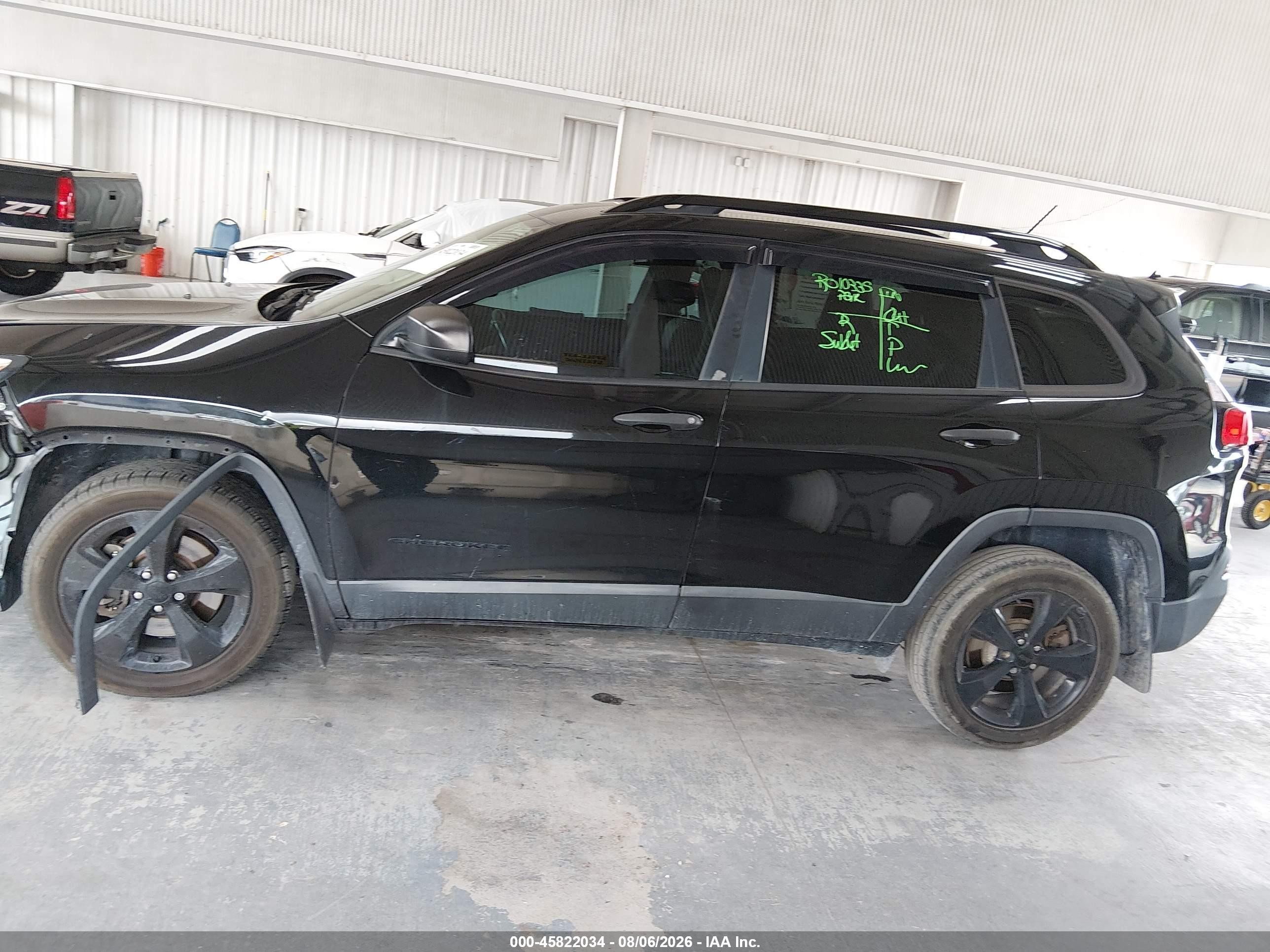 2017 Jeep Cherokee Altitude Black vin: 1C4PJLAS9HW650628