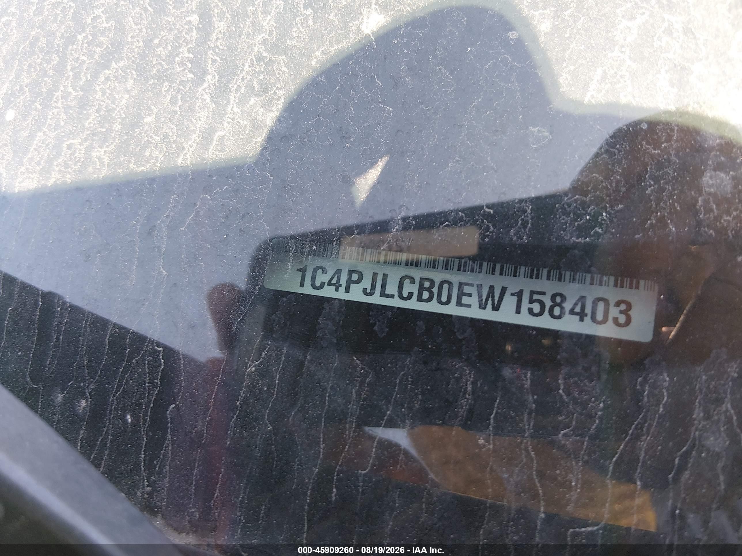 2014 Jeep Cherokee Latitude Серебряный vin: 1C4PJLCB0EW158403