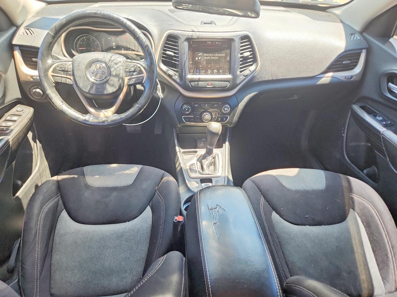 2014 Jeep Cherokee Latitude Gray vin: 1C4PJLCB0EW292733