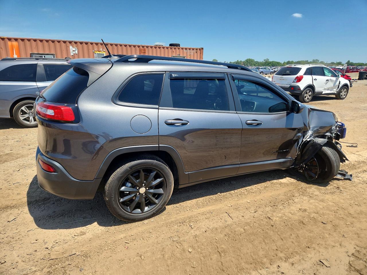 2014 Jeep Cherokee Latitude Gray vin: 1C4PJLCB0EW292733