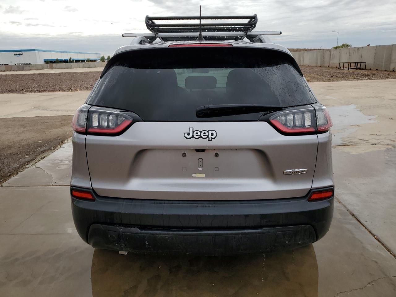 2019 Jeep Cherokee Latitude Silver vin: 1C4PJLCB0KD241319