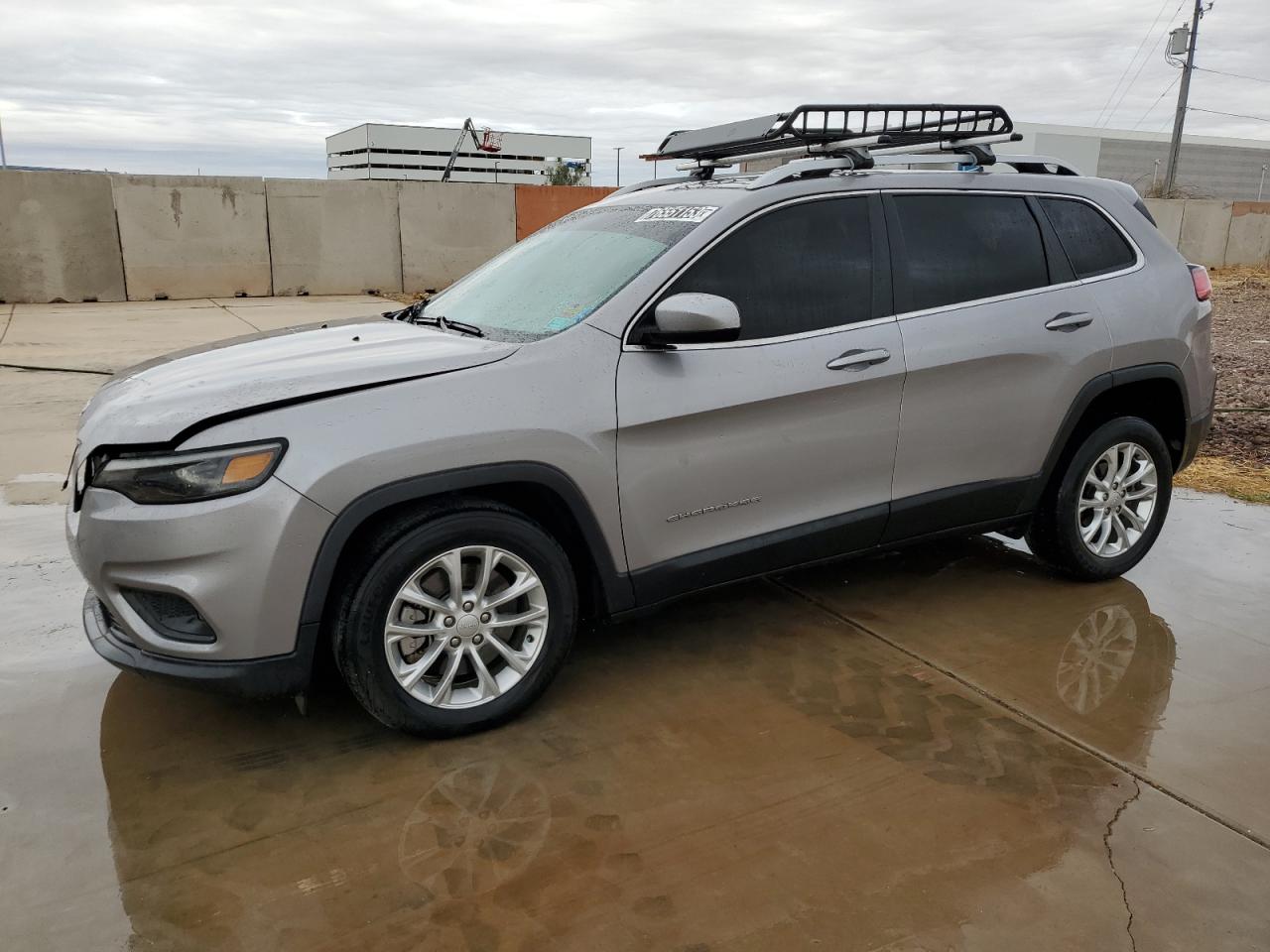 2019 Jeep Cherokee Latitude Silver vin: 1C4PJLCB0KD241319