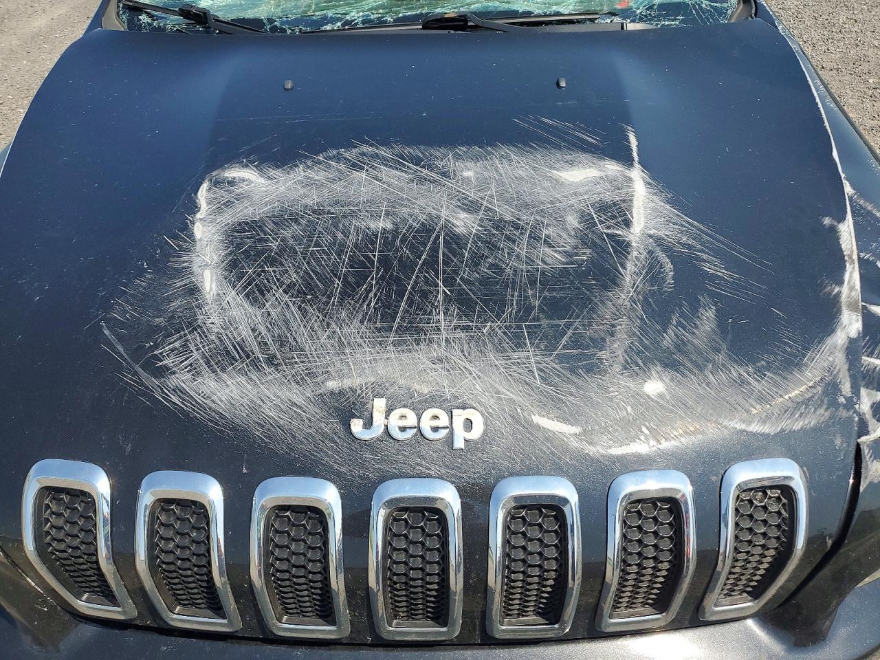 2014 Jeep Cherokee Latitude Черный vin: 1C4PJLCB1EW271454