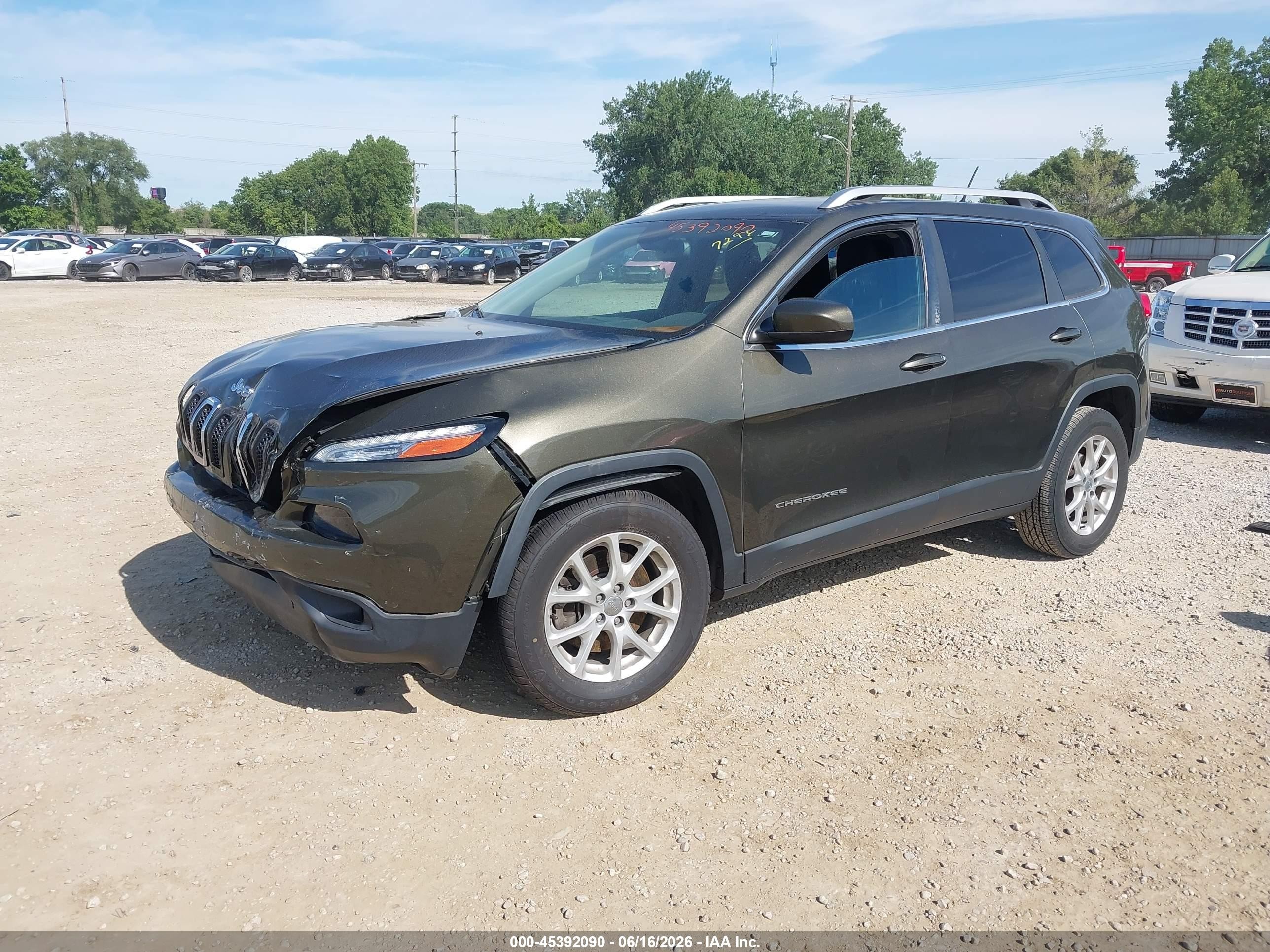 2015 Jeep Cherokee North Зеленый vin: 1C4PJLCB1FW607296