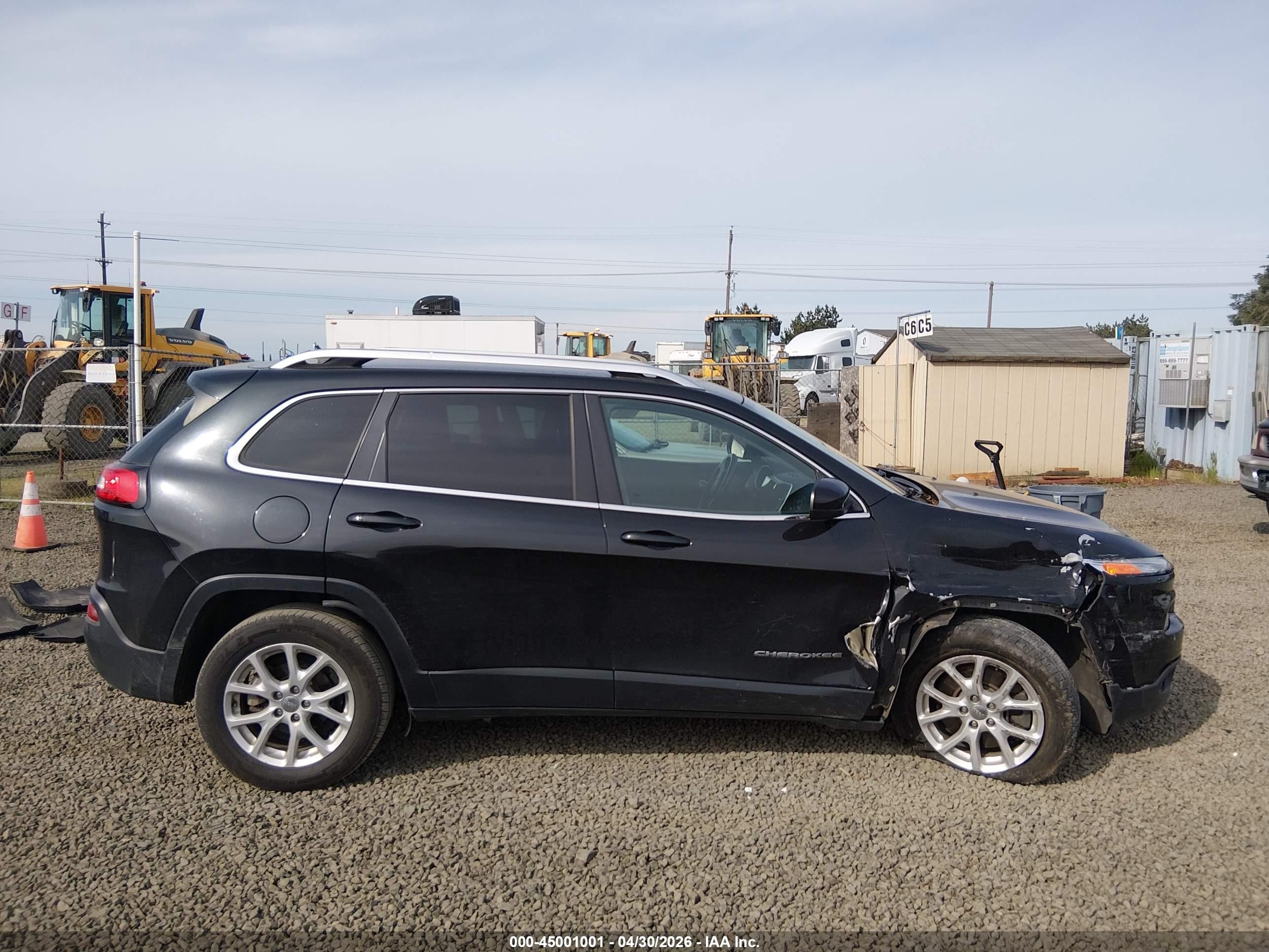2015 Jeep Cherokee Latitude Black vin: 1C4PJLCB1FW663139