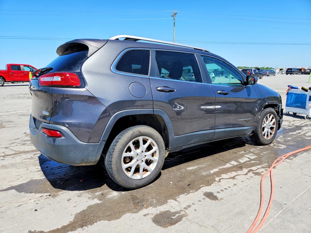 2015 Jeep Cherokee Latitude Серый vin: 1C4PJLCB1FW683908