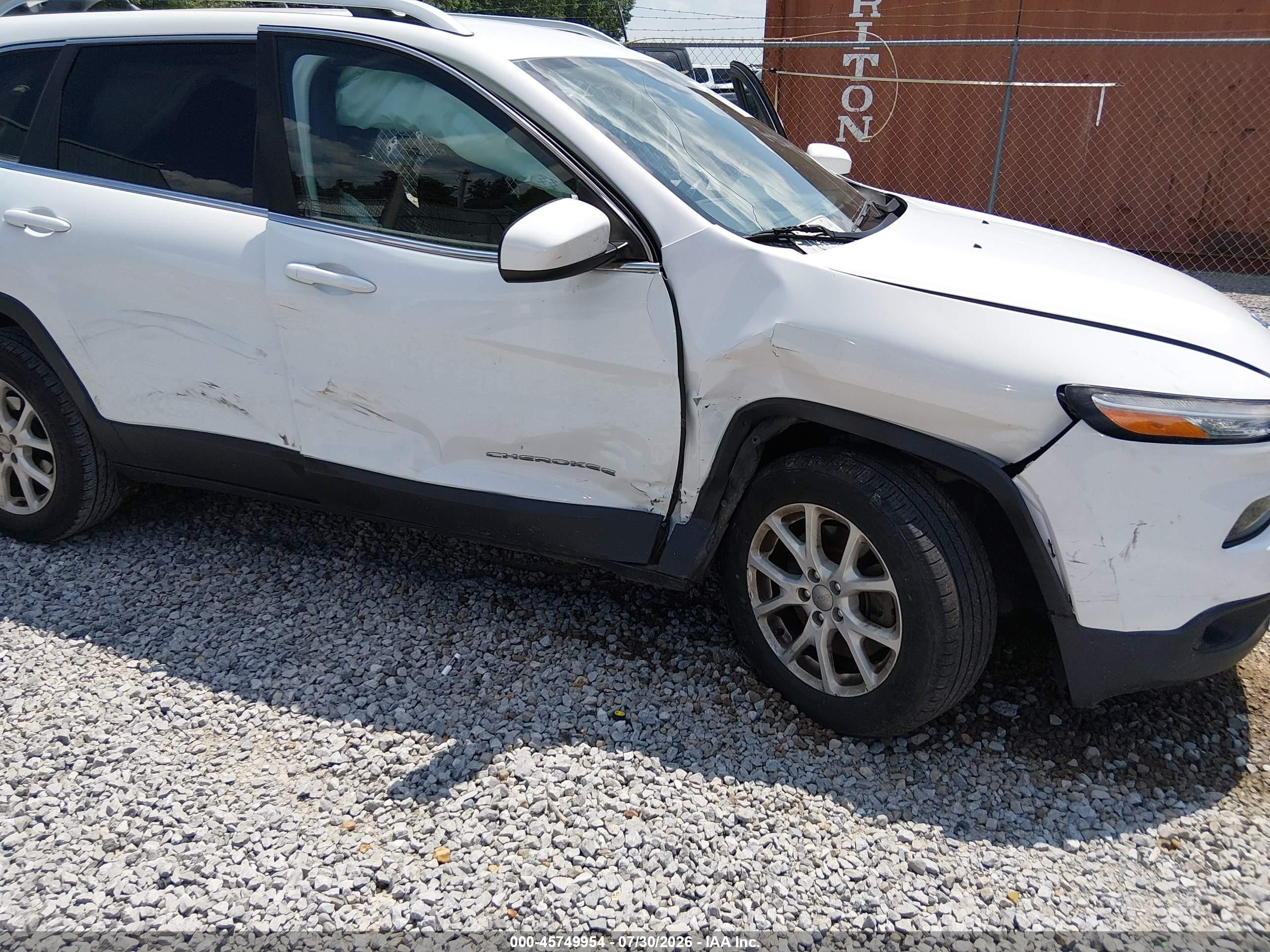 2015 Jeep Cherokee Latitude Black vin: 1C4PJLCB1FW694651