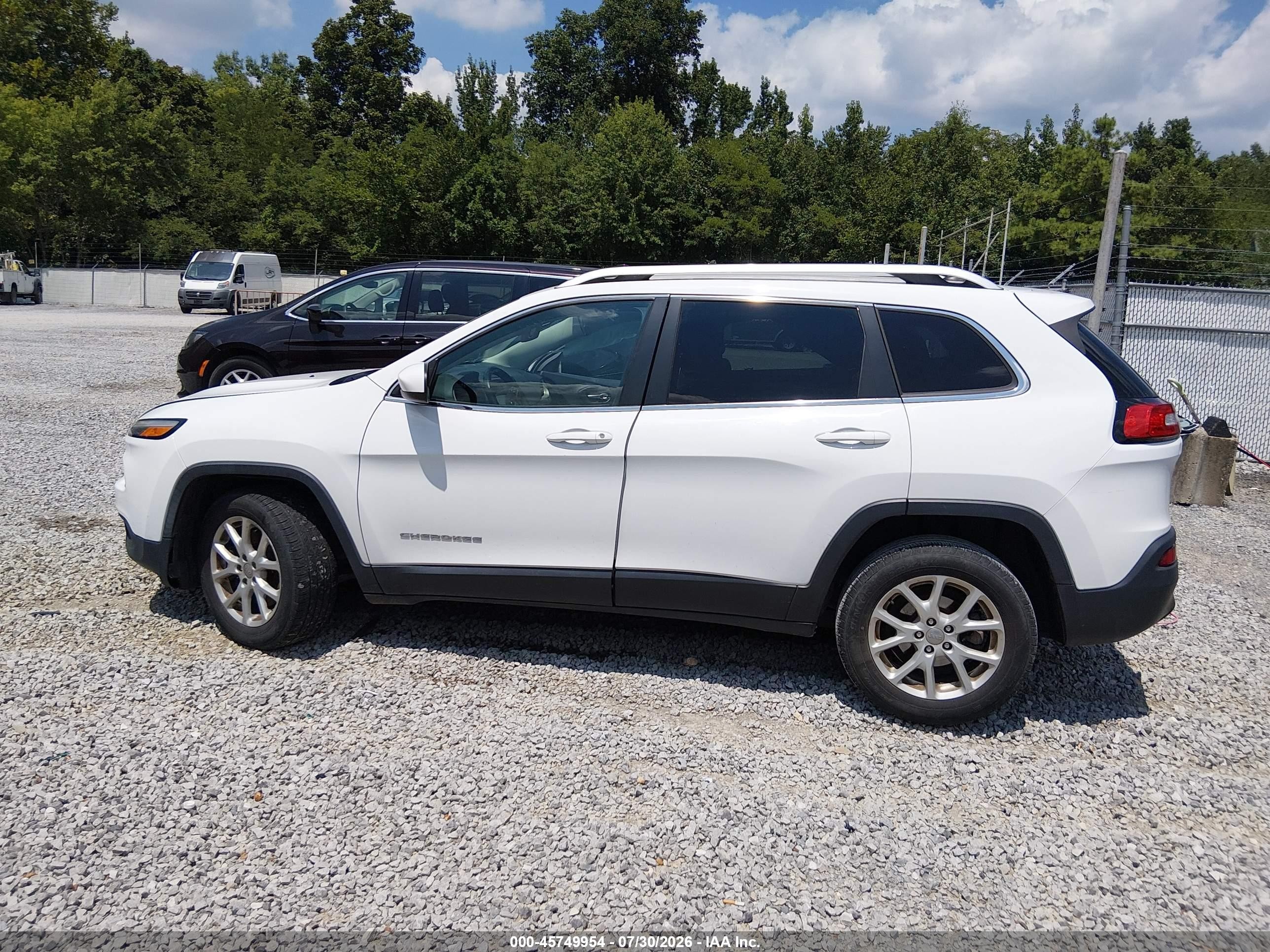 2015 Jeep Cherokee Latitude Black vin: 1C4PJLCB1FW694651