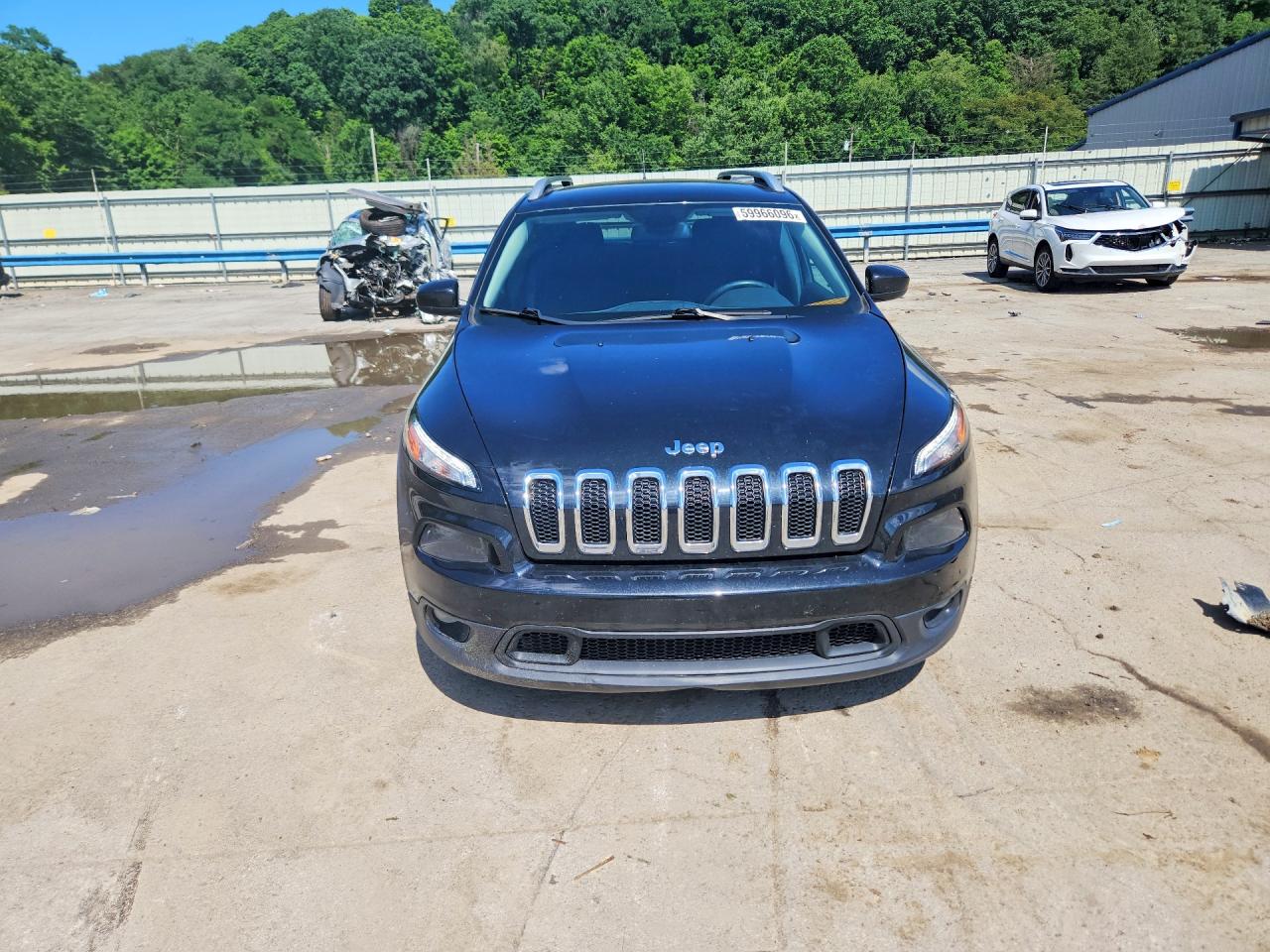 2015 Jeep Cherokee Latitude Black vin: 1C4PJLCB1FW712338
