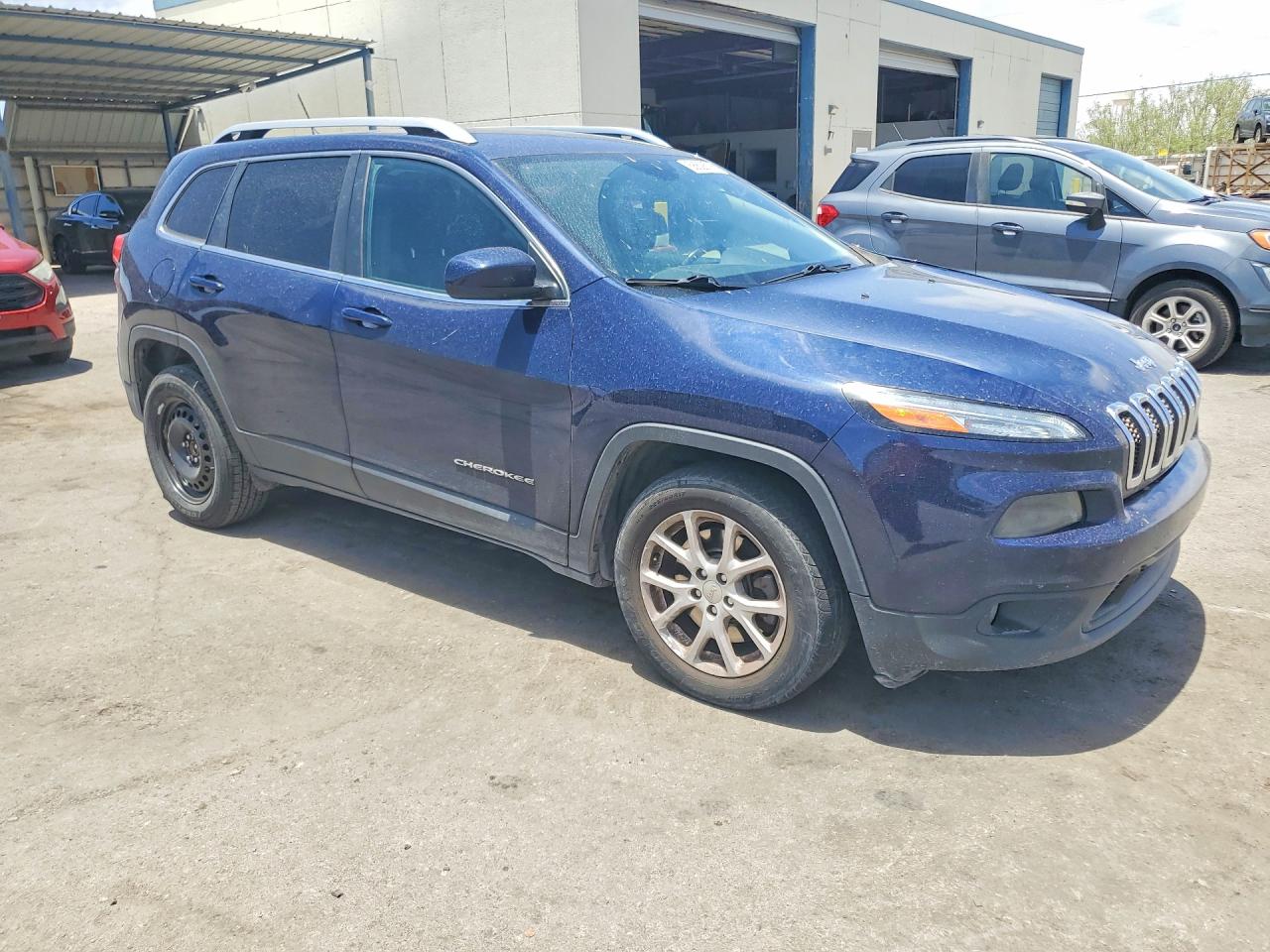 2015 Jeep Cherokee Latitude Blue vin: 1C4PJLCB1FW721301