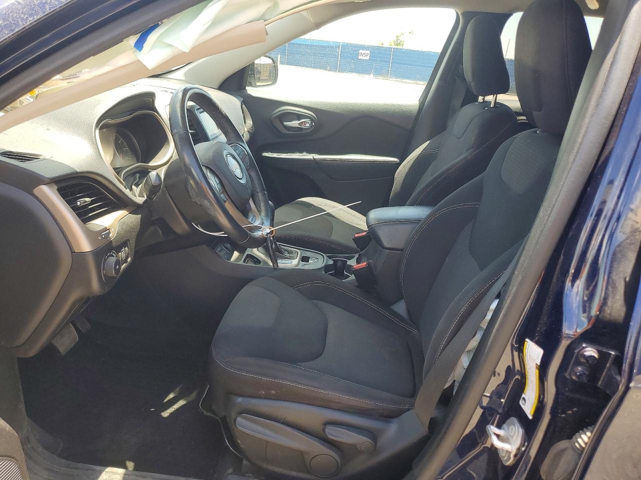 2015 Jeep Cherokee Latitude Blue vin: 1C4PJLCB1FW721301