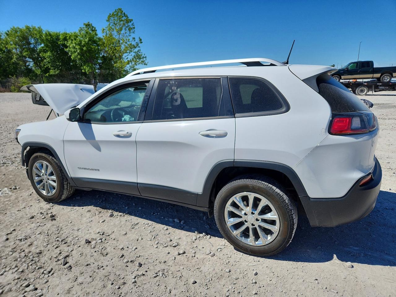2020 Jeep Cherokee Latitude White vin: 1C4PJLCB1LD521896