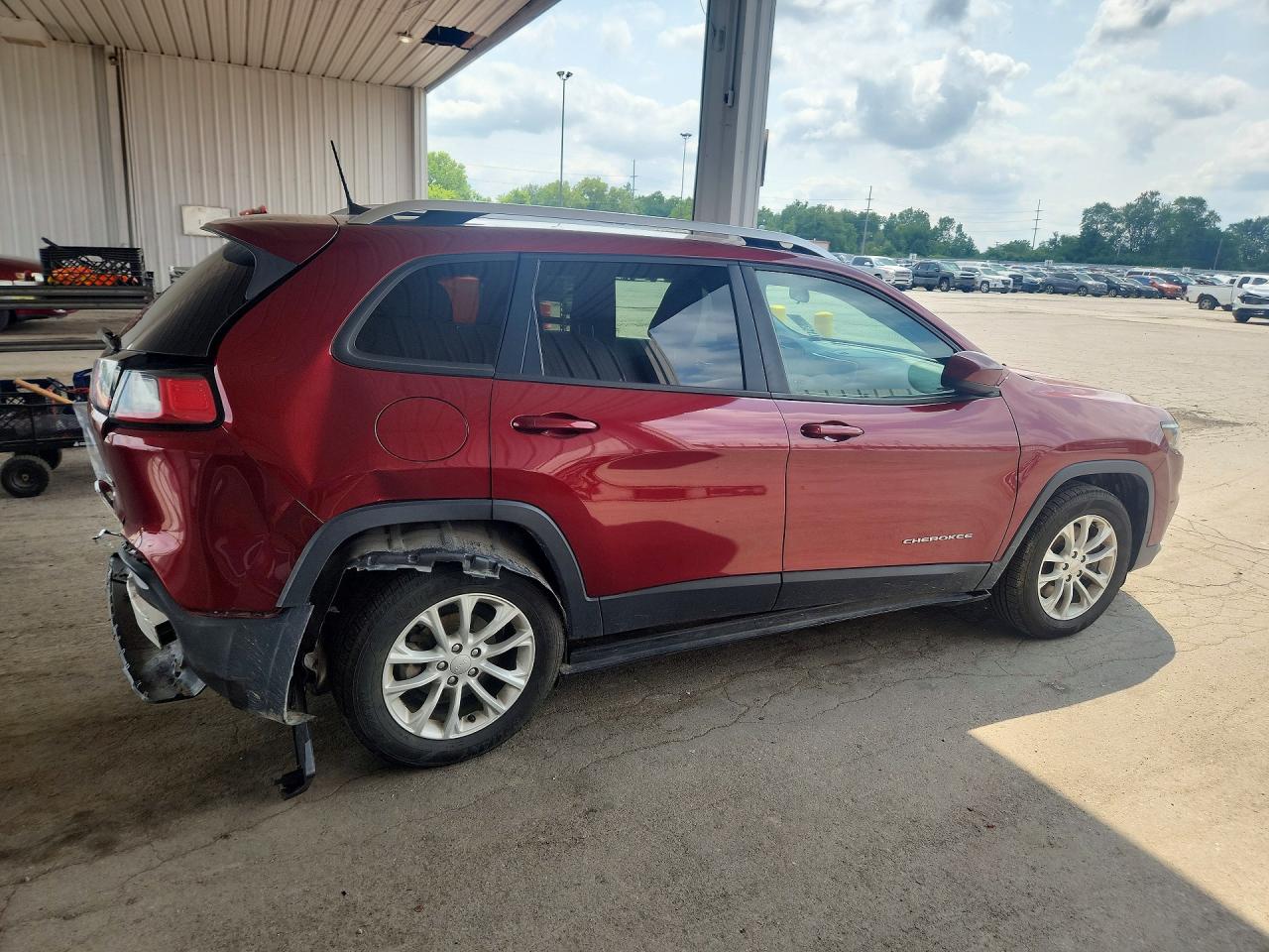 2020 Jeep Cherokee Latitude Red vin: 1C4PJLCB1LD656991