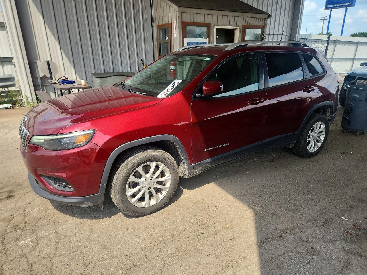 2020 Jeep Cherokee Latitude Red vin: 1C4PJLCB1LD656991