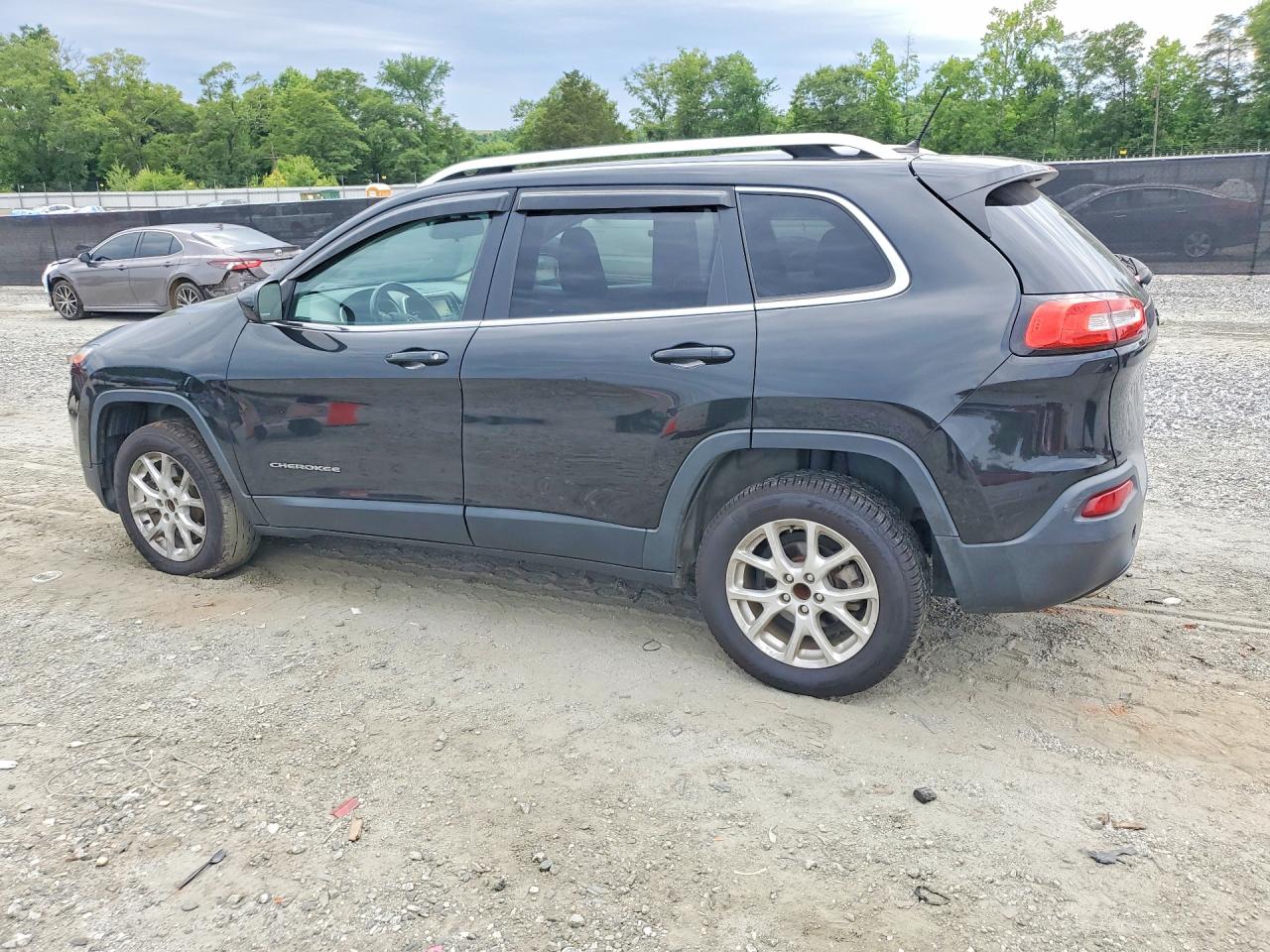 2014 Jeep Cherokee Latitude Black vin: 1C4PJLCB2EW126827