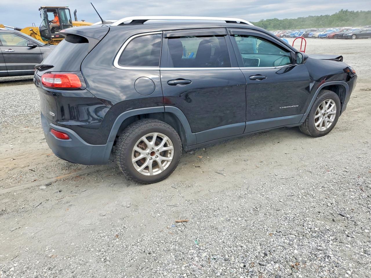 2014 Jeep Cherokee Latitude Black vin: 1C4PJLCB2EW126827