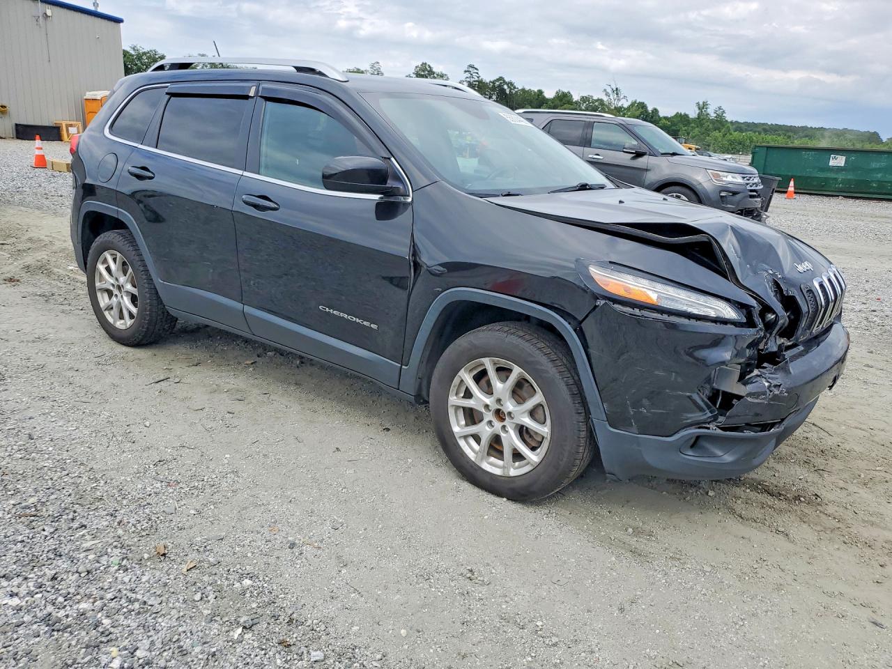 2014 Jeep Cherokee Latitude Black vin: 1C4PJLCB2EW126827