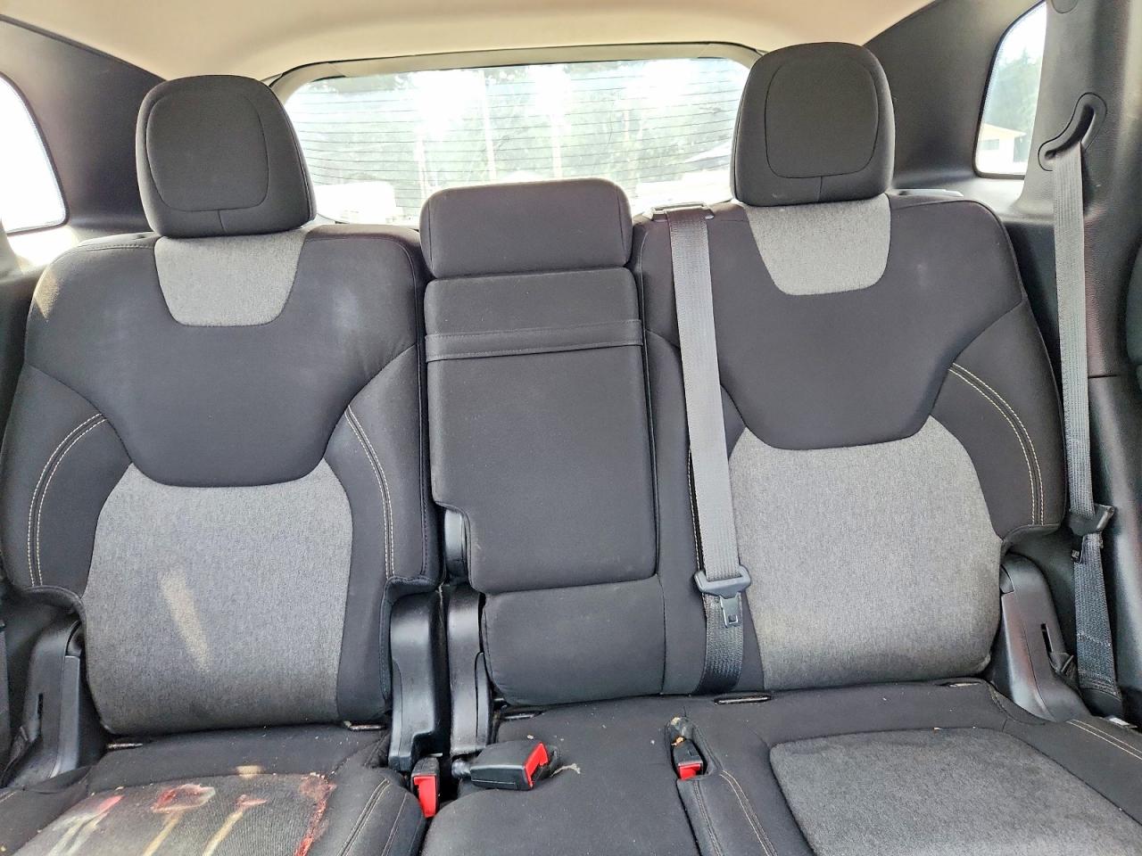 2014 Jeep Cherokee Latitude Gray vin: 1C4PJLCB2EW139402