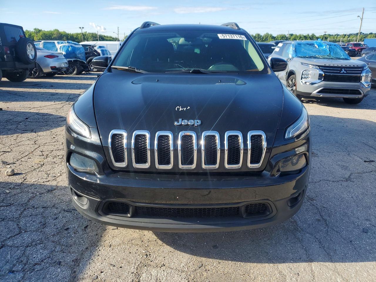 2014 Jeep Cherokee Latitude Black vin: 1C4PJLCB2EW157771