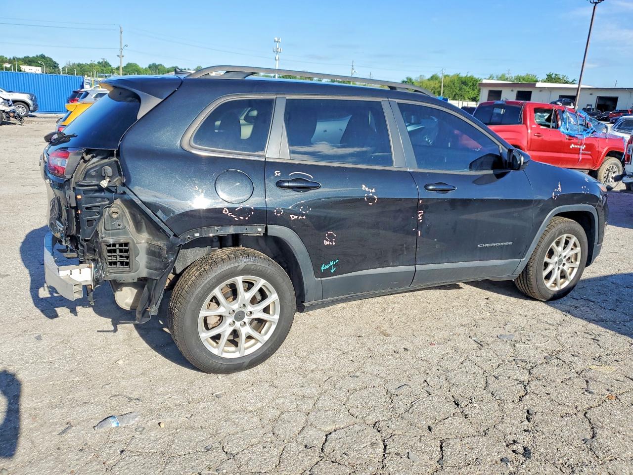 2014 Jeep Cherokee Latitude Black vin: 1C4PJLCB2EW157771