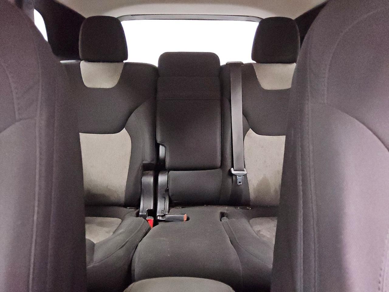 2014 Jeep Cherokee Latitude Белый vin: 1C4PJLCB2EW181455