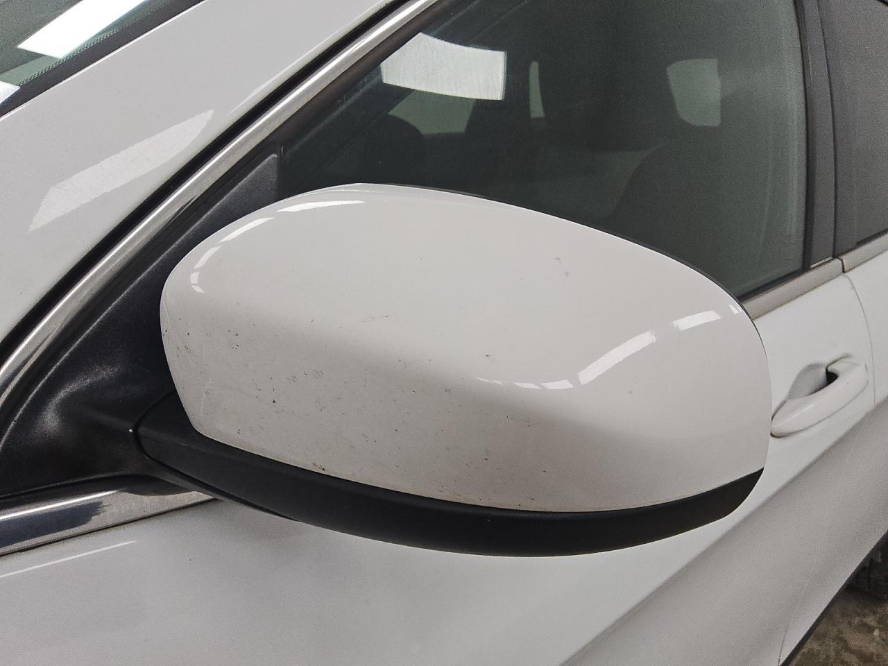 2014 Jeep Cherokee Latitude Белый vin: 1C4PJLCB2EW181455 Damage: Lf Mirror Cover, Chipped, 3