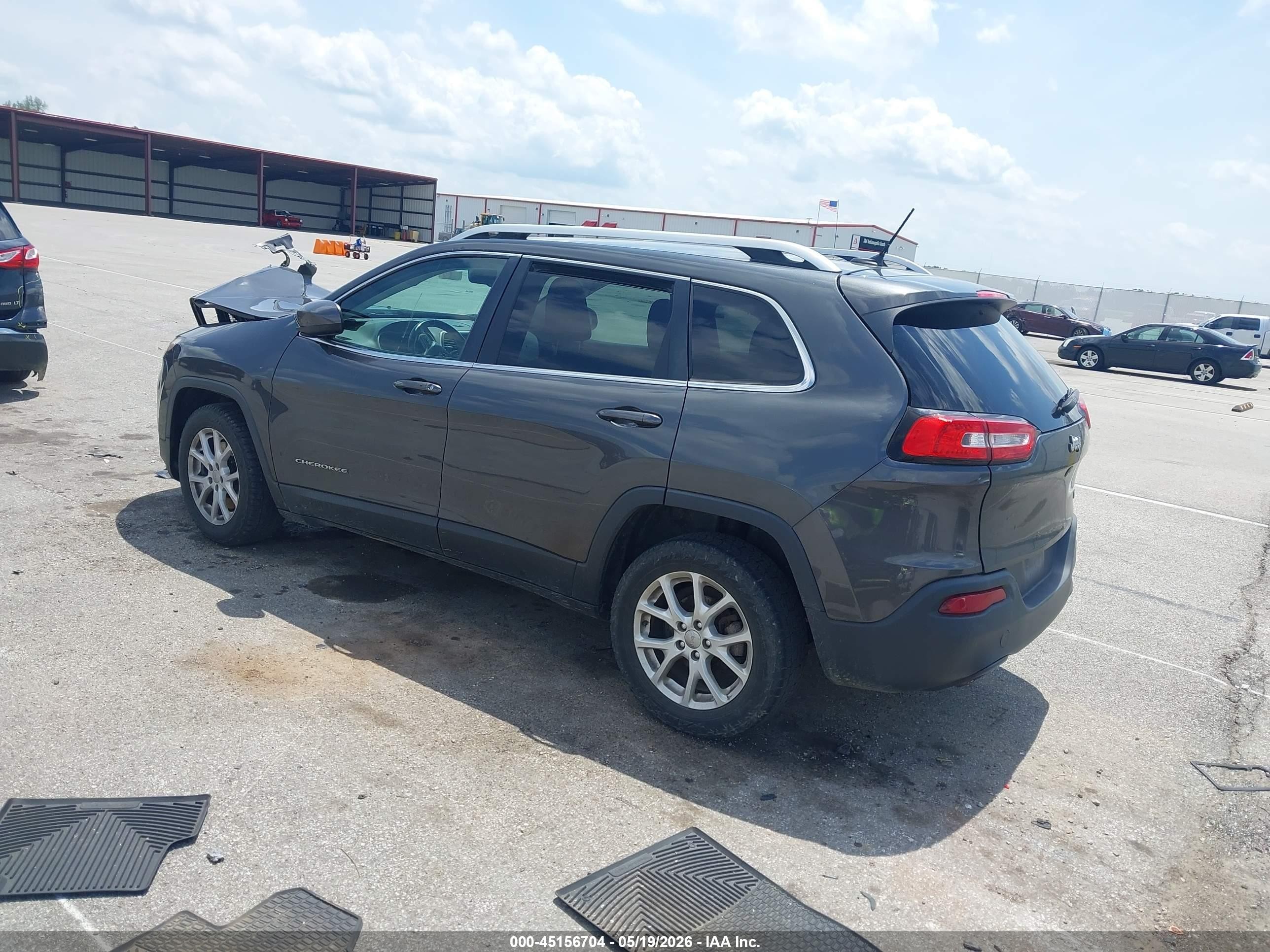 2015 Jeep Cherokee Latitude Gray vin: 1C4PJLCB2FW629307