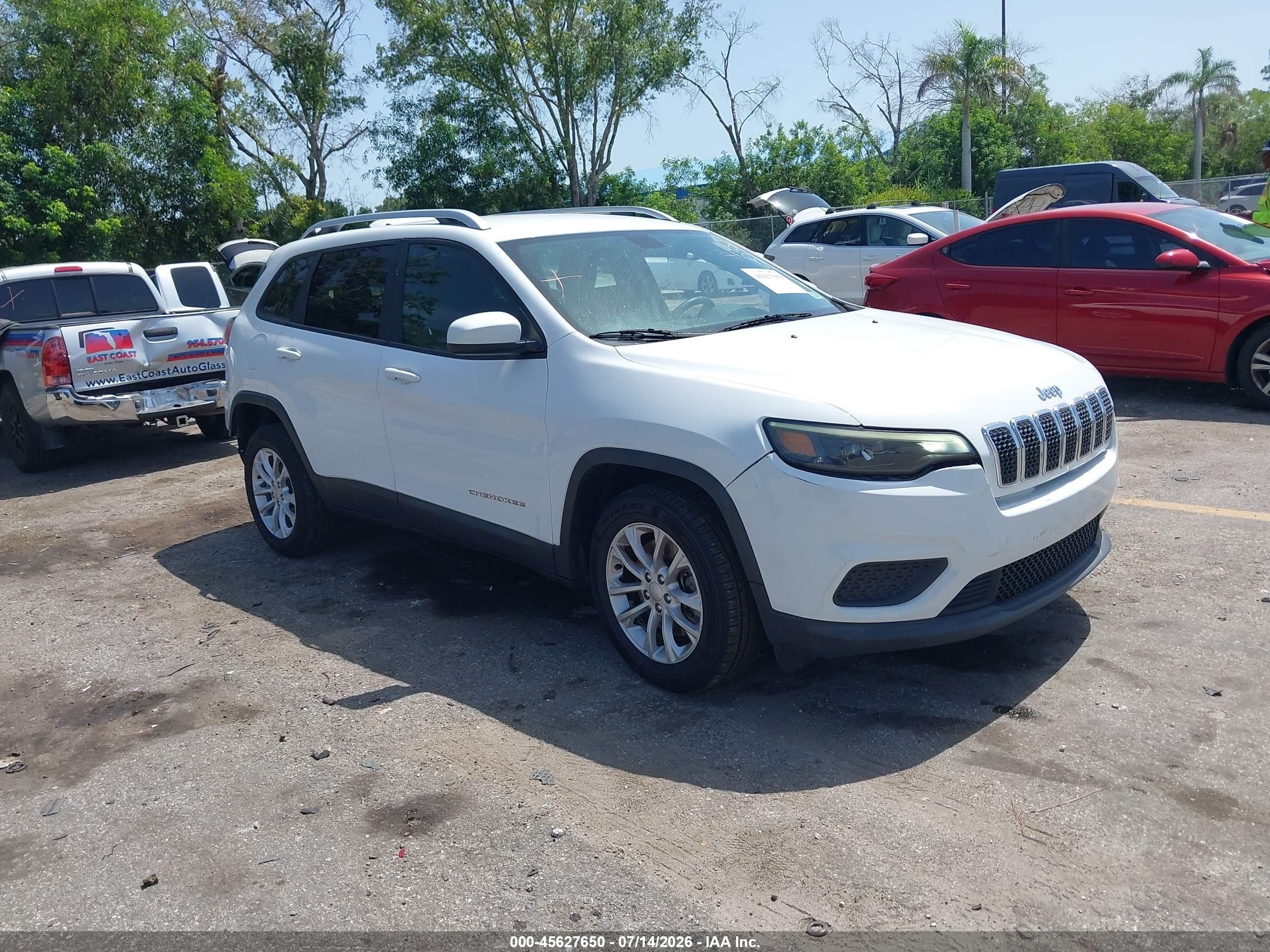 2020 Jeep Cherokee Latitude Fwd White vin: 1C4PJLCB2LD511488