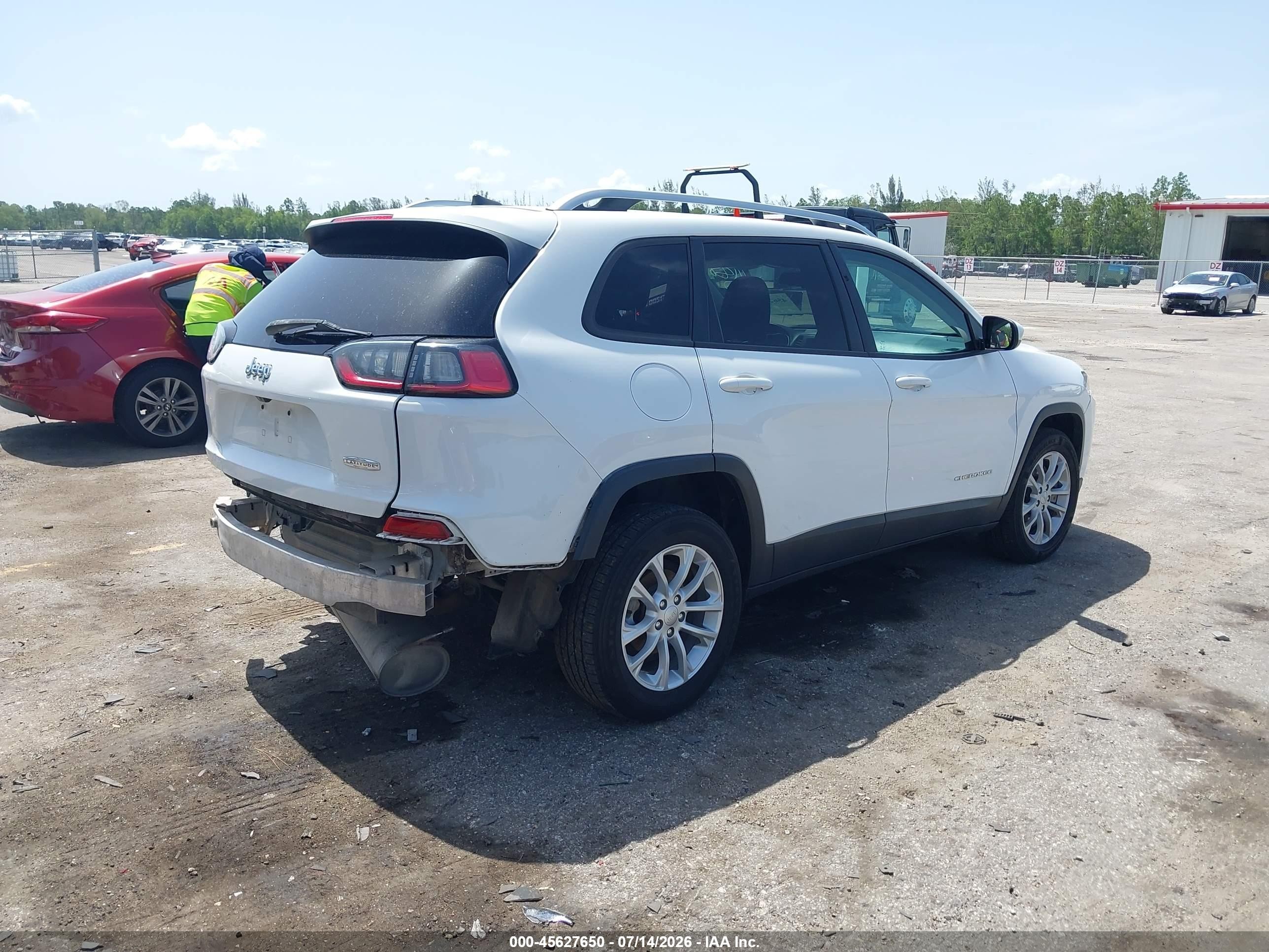 2020 Jeep Cherokee Latitude Fwd White vin: 1C4PJLCB2LD511488