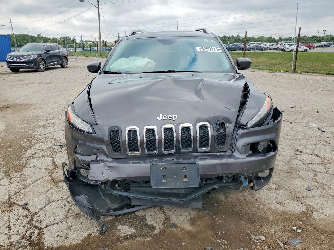 2014 Jeep Cherokee Latitude Серый vin: 1C4PJLCB3EW162929