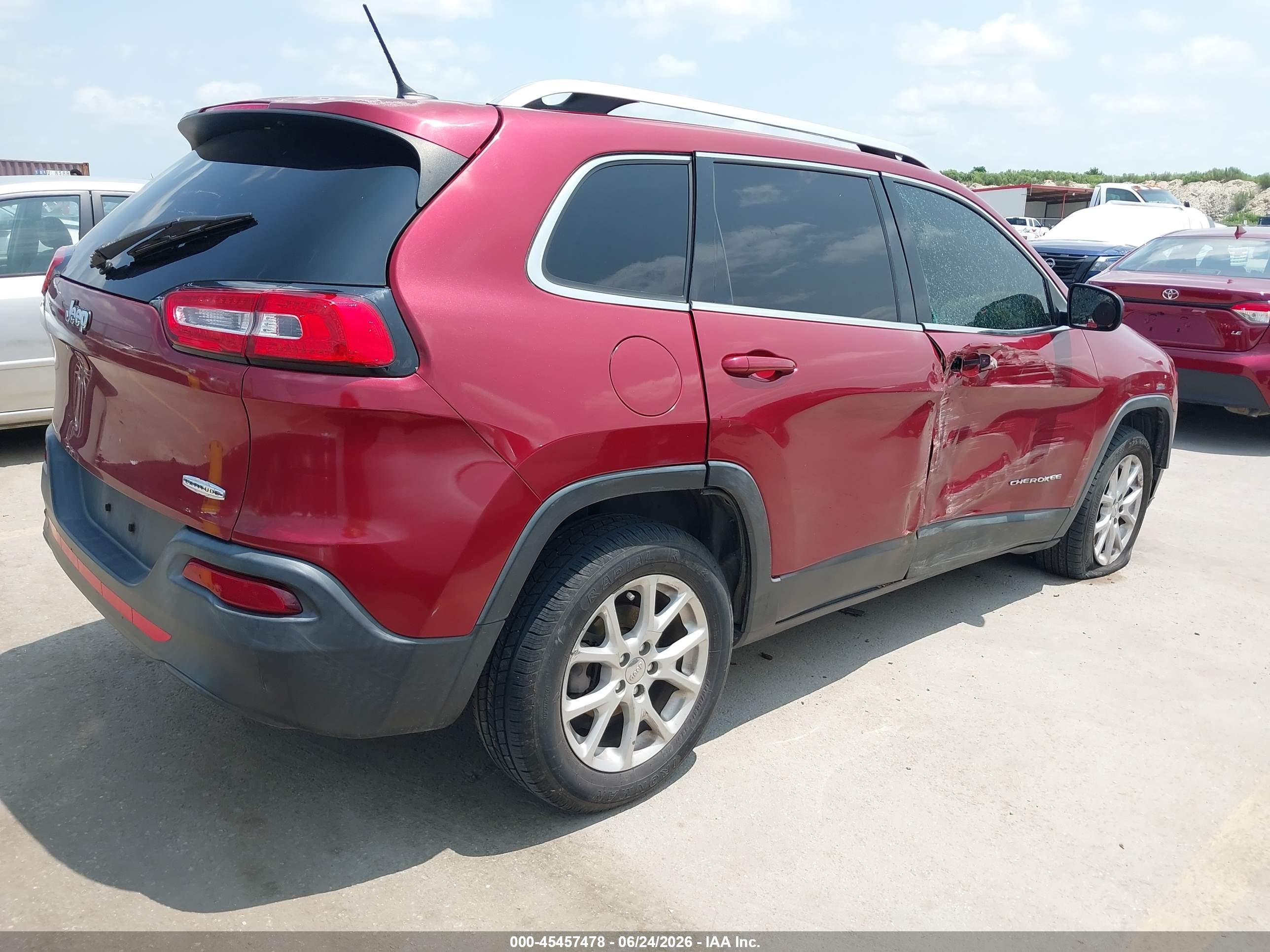 2014 Jeep Cherokee Latitude Red vin: 1C4PJLCB3EW204550