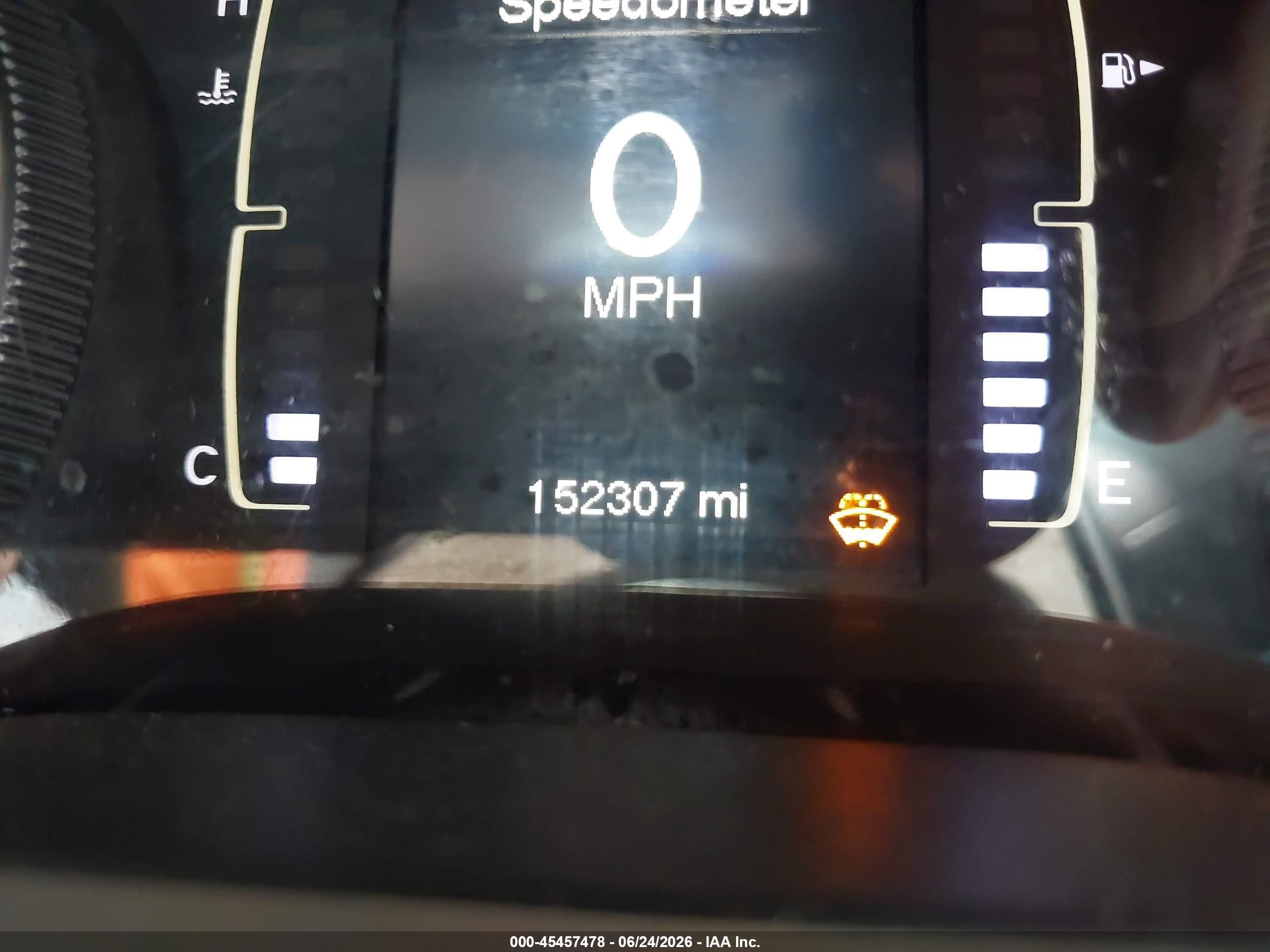 2014 Jeep Cherokee Latitude Red vin: 1C4PJLCB3EW204550