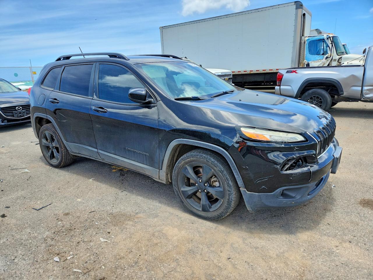 2018 Jeep Cherokee Latitude Black vin: 1C4PJLCB3JD556968