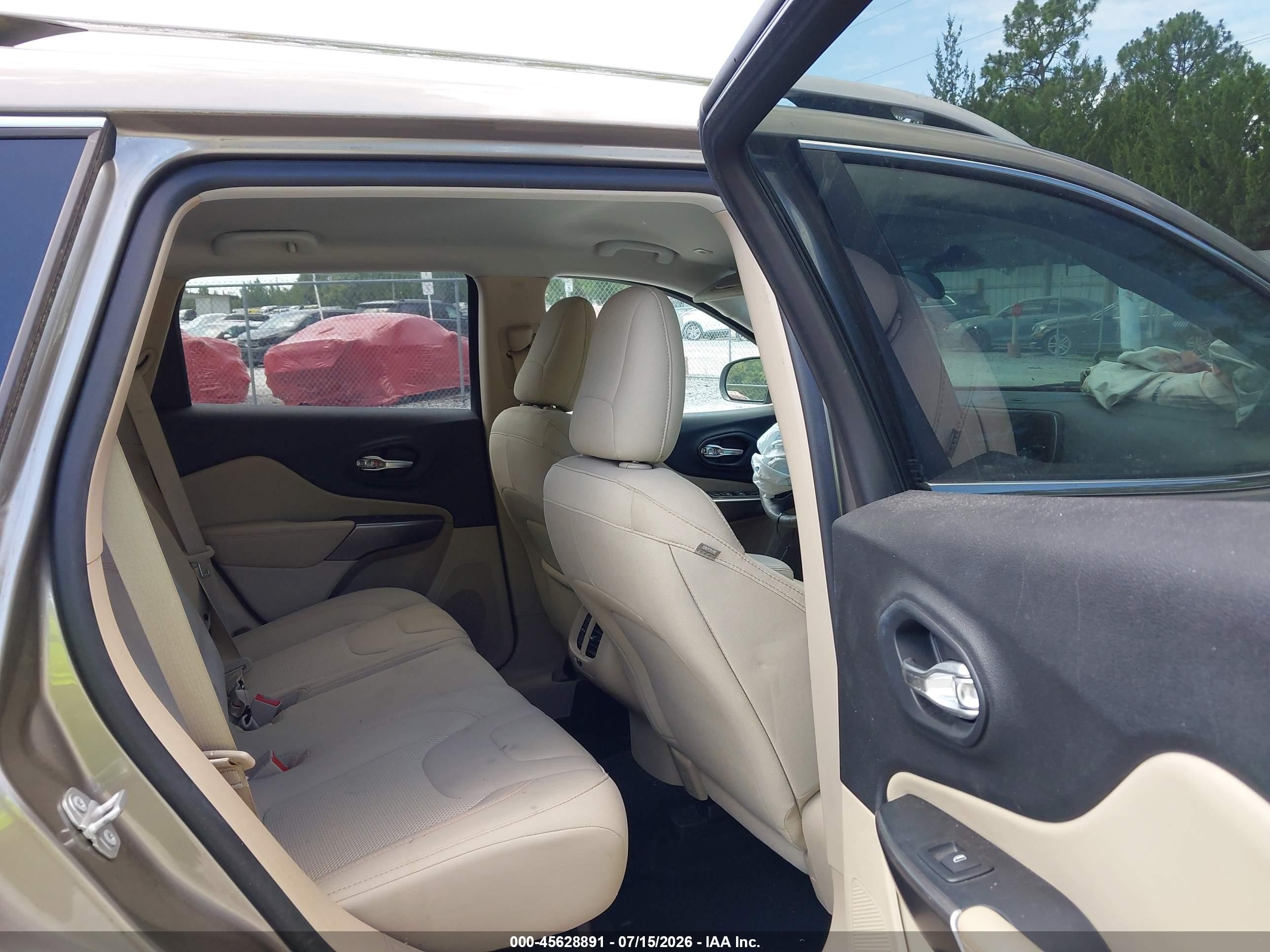 2019 Jeep Cherokee Latitude Fwd Коричневый vin: 1C4PJLCB3KD396107