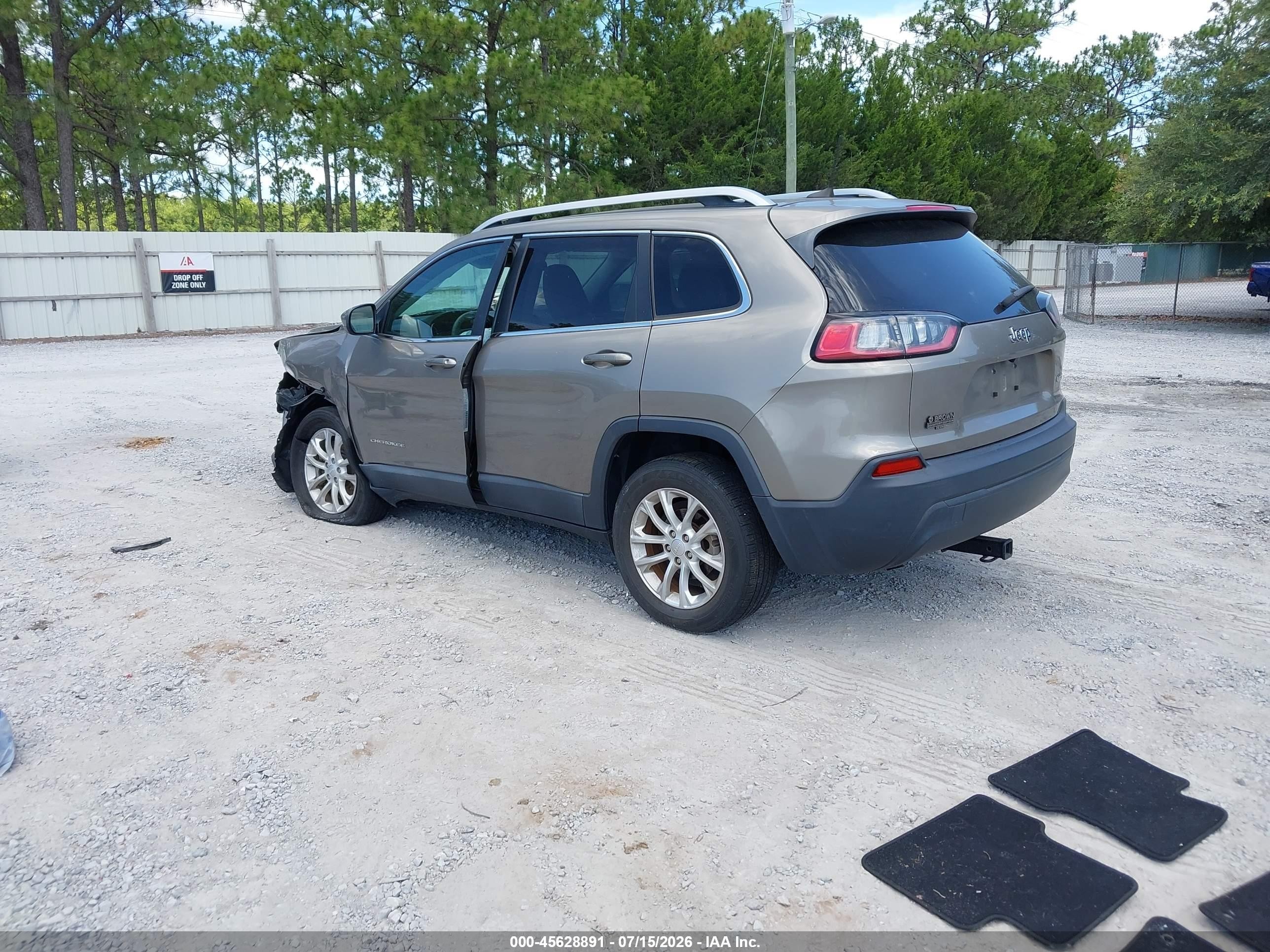 2019 Jeep Cherokee Latitude Fwd Коричневый vin: 1C4PJLCB3KD396107
