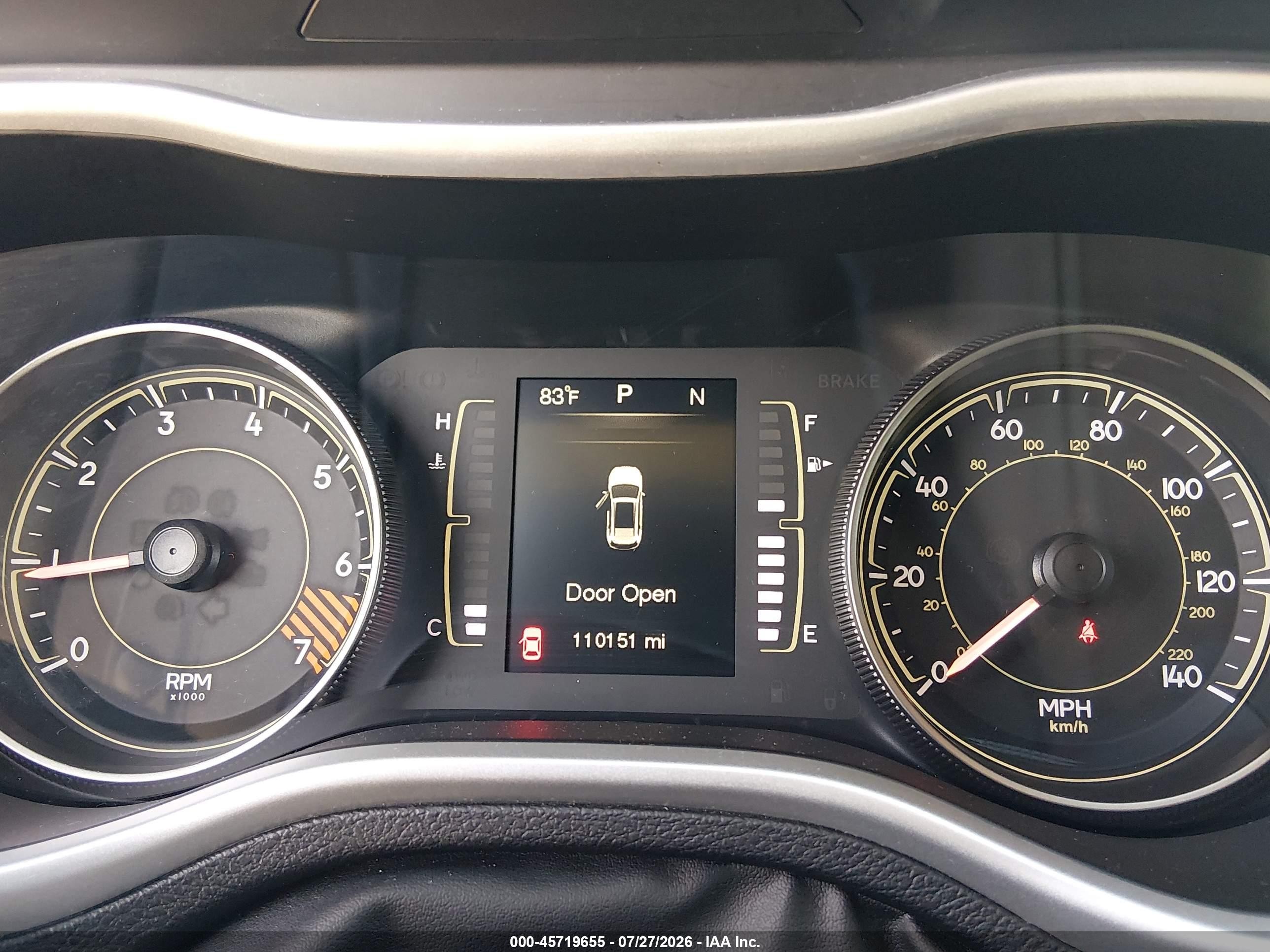 2014 Jeep Cherokee Latitude Белый vin: 1C4PJLCB4EW126912