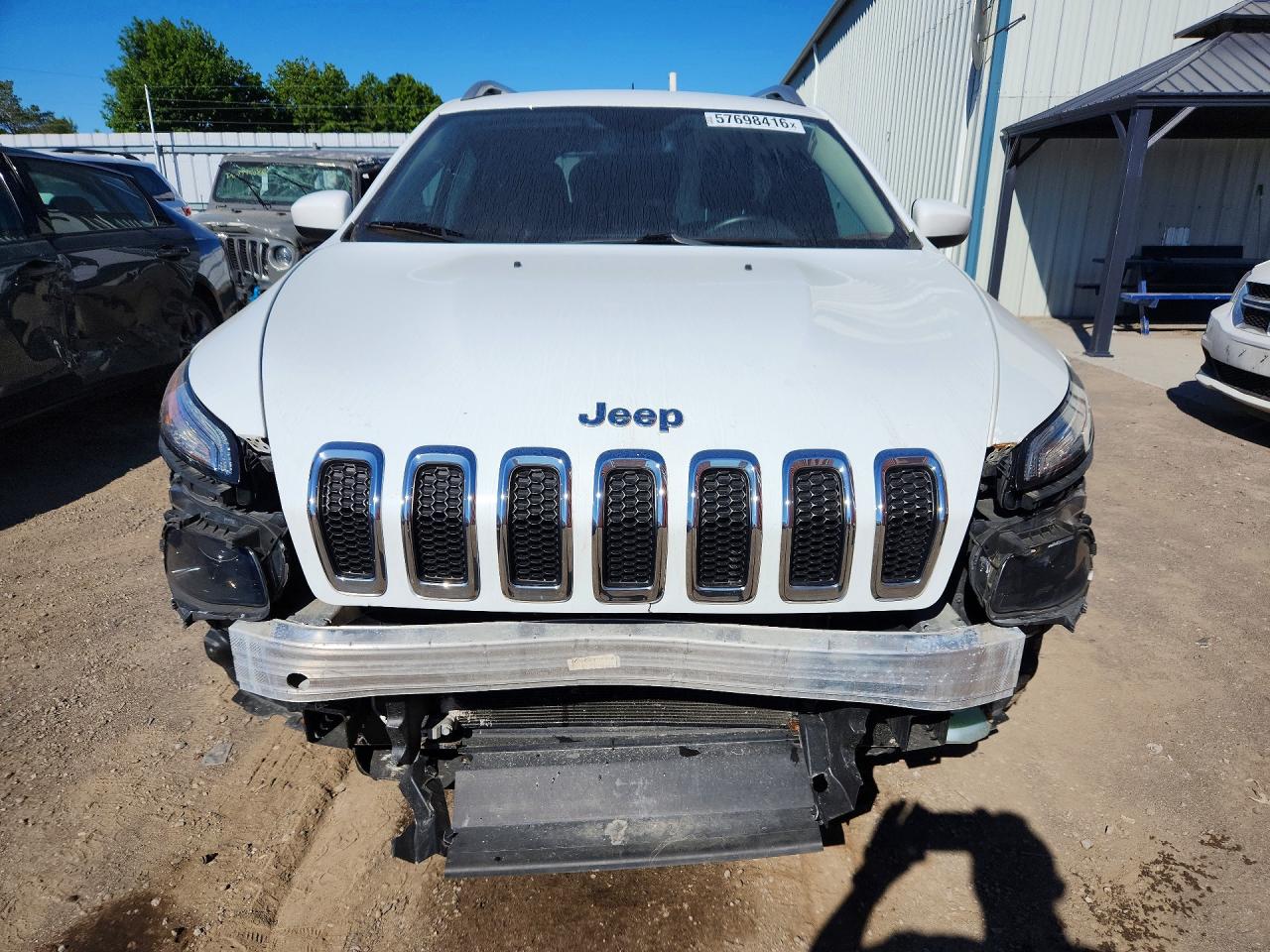 2014 Jeep Cherokee Latitude White vin: 1C4PJLCB4EW217002